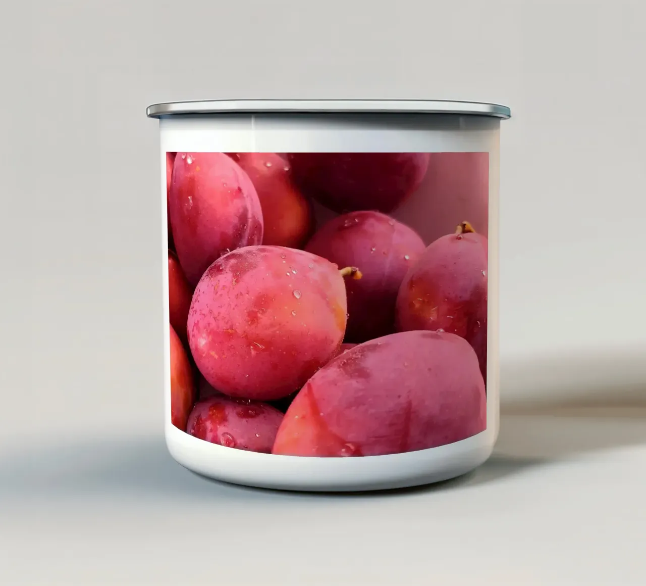 Prugnole appetitose tazza in smalto da Teresa André