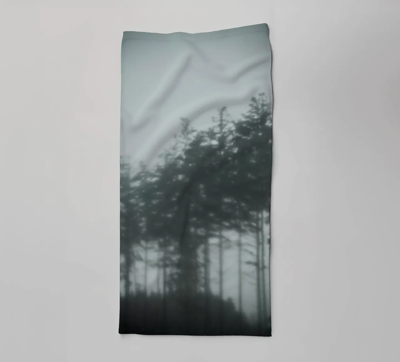 Pine Trees asciugamano da bagno da Klaus with K