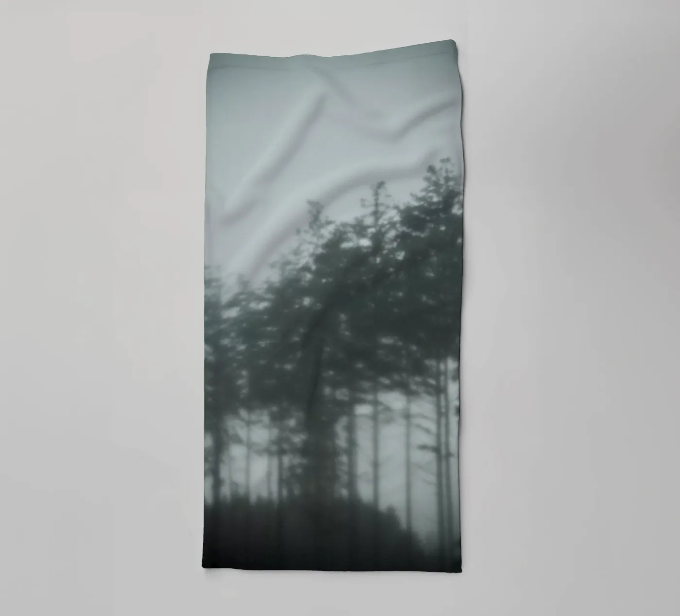 Pine Trees badhanddoek van Klaus with K