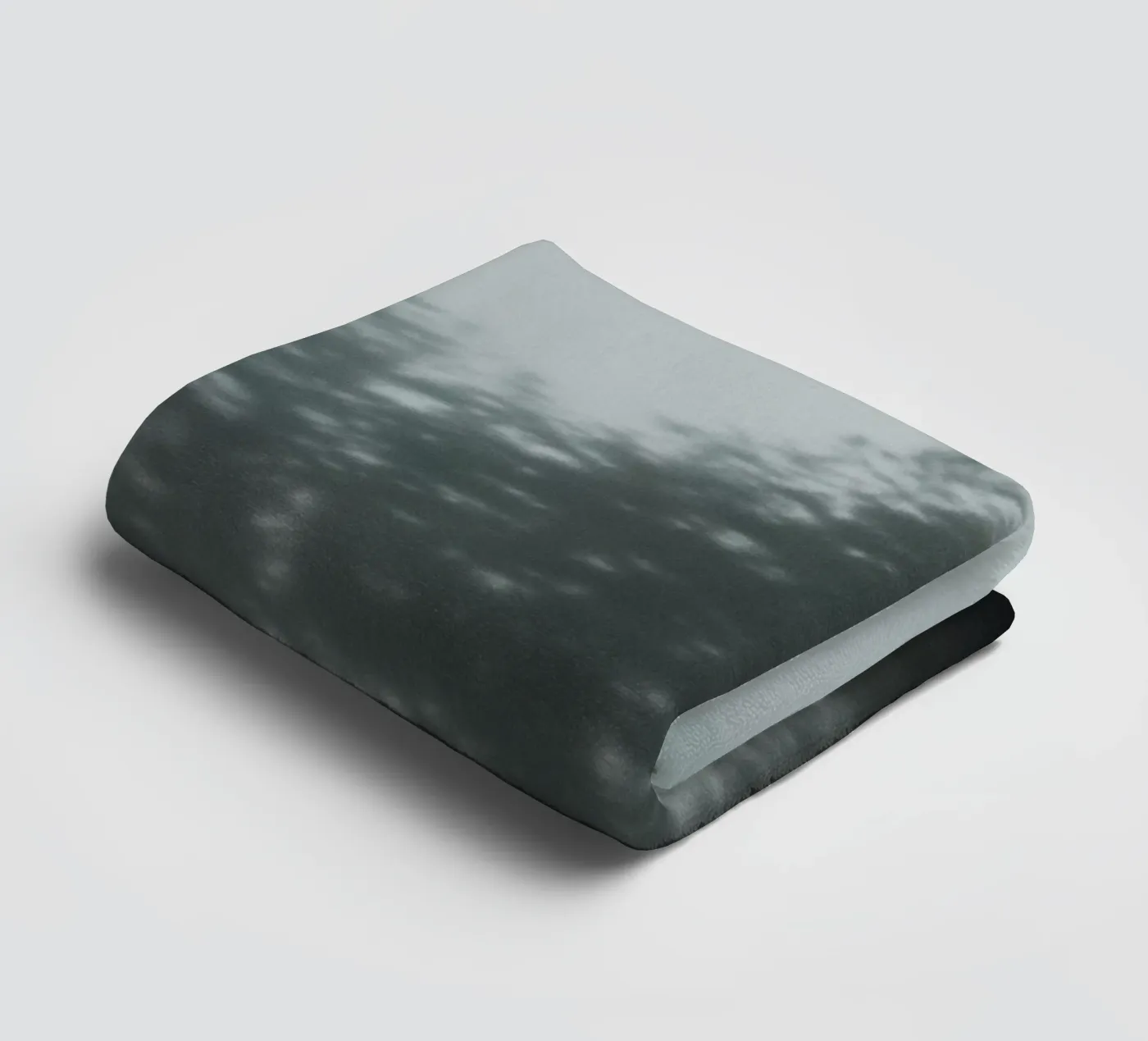 Pine Trees badhanddoek van Klaus with K