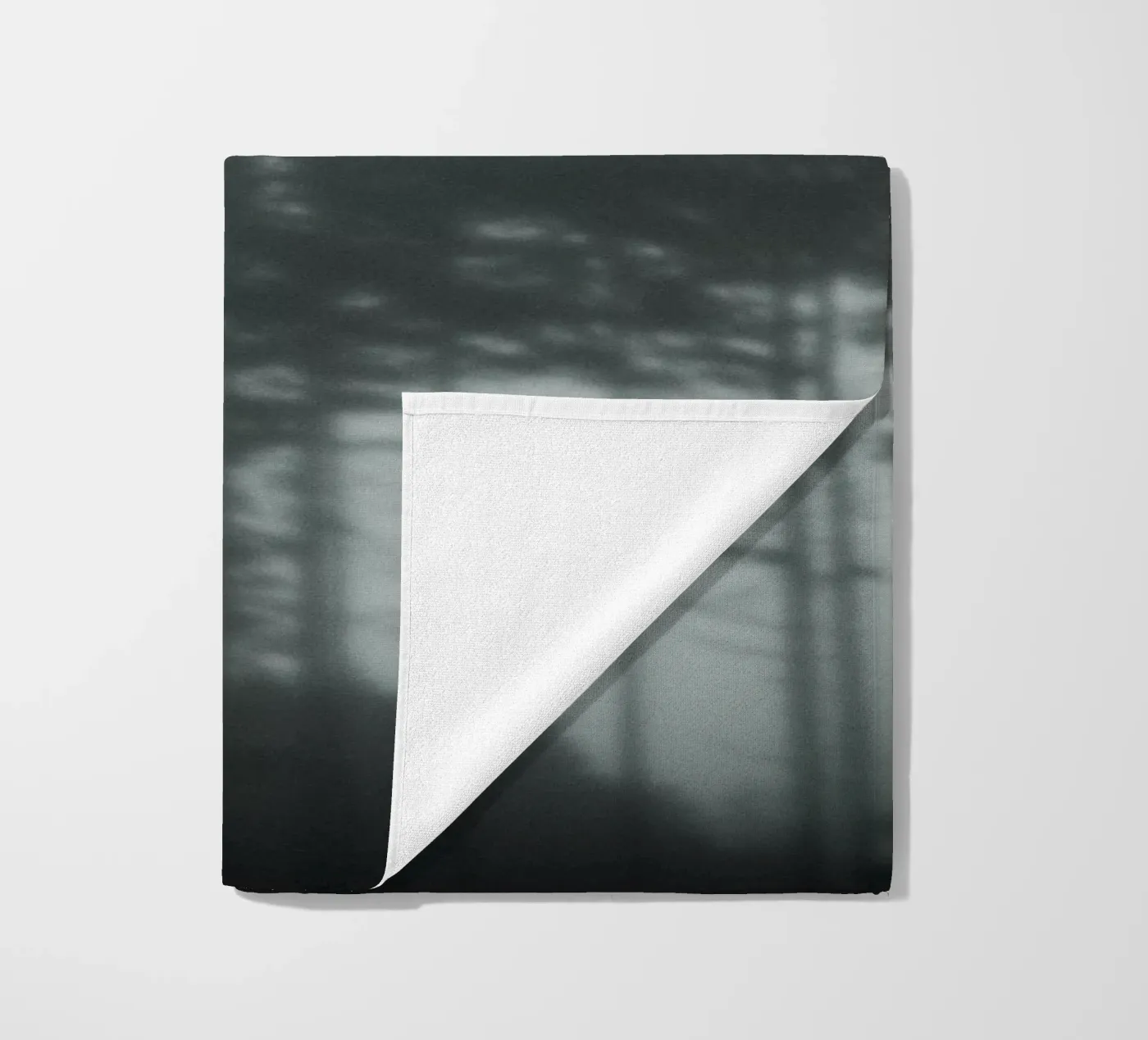 Pine Trees strandhanddoek van Klaus with K