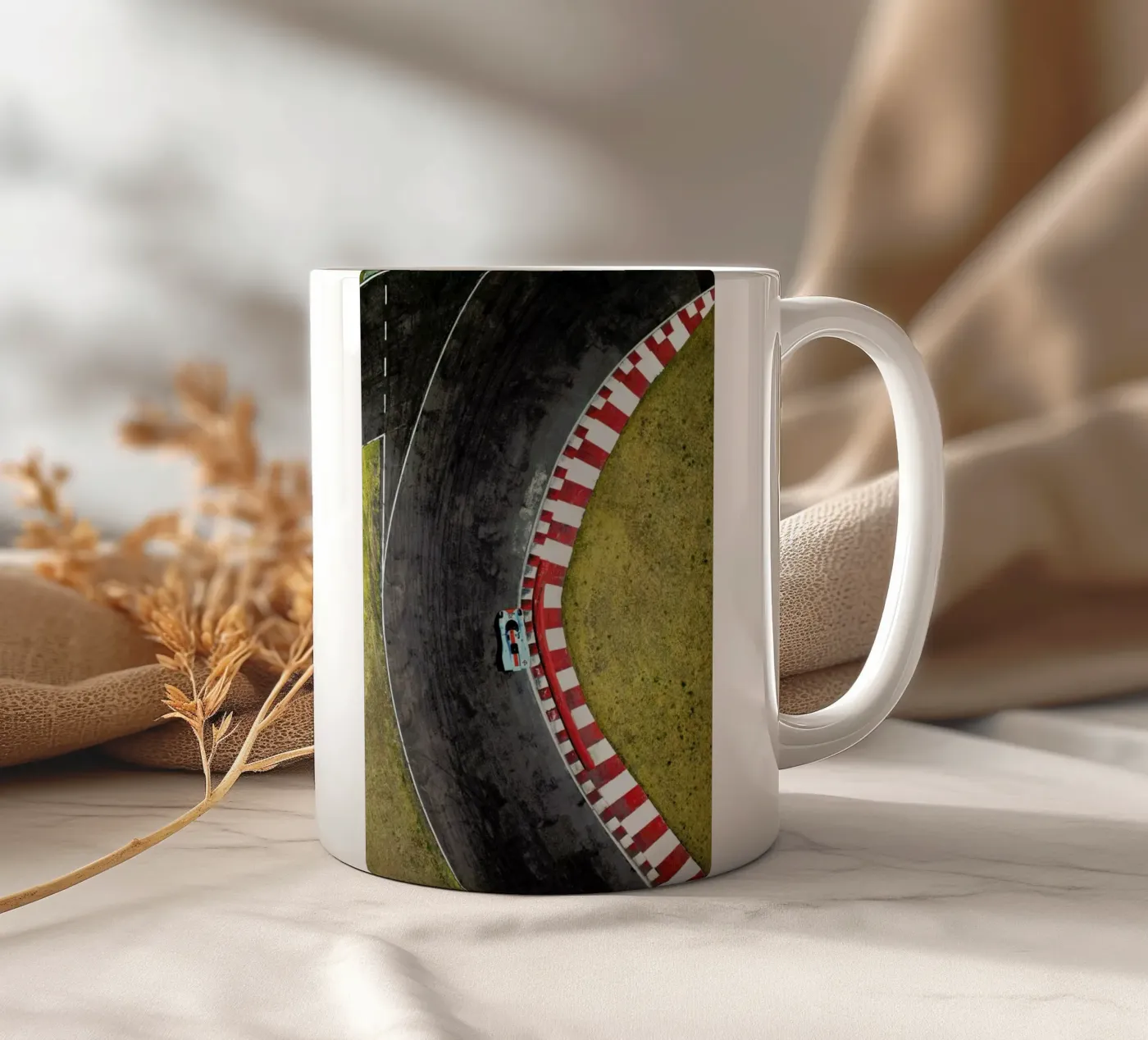 P20 ceramic mug by ROBERTO H