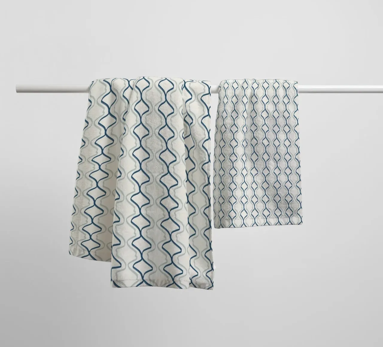 Spiral seamless line pattern towel by Little Dean