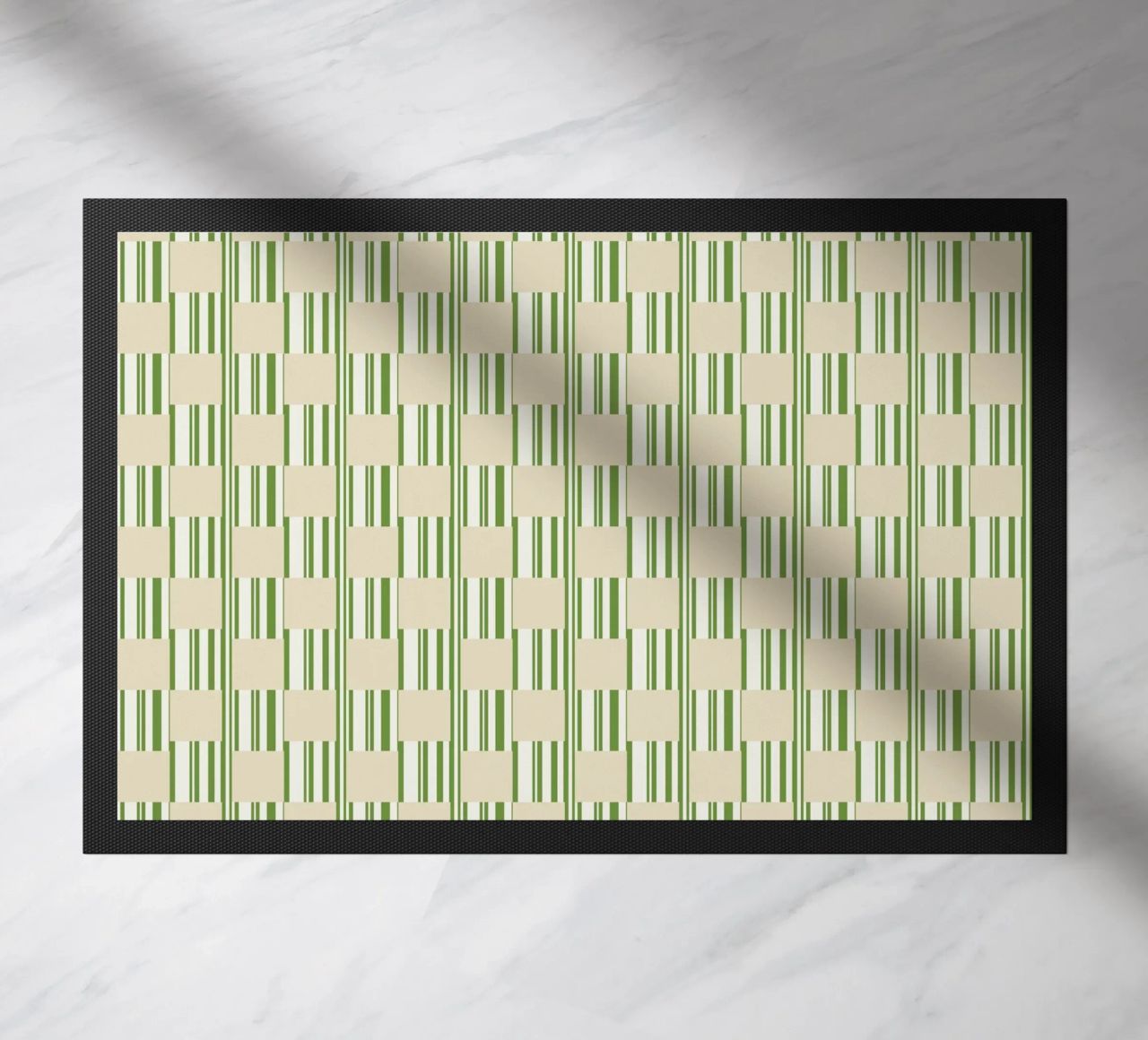 Quadri e righe in verde e beige zerbino da Little Dean