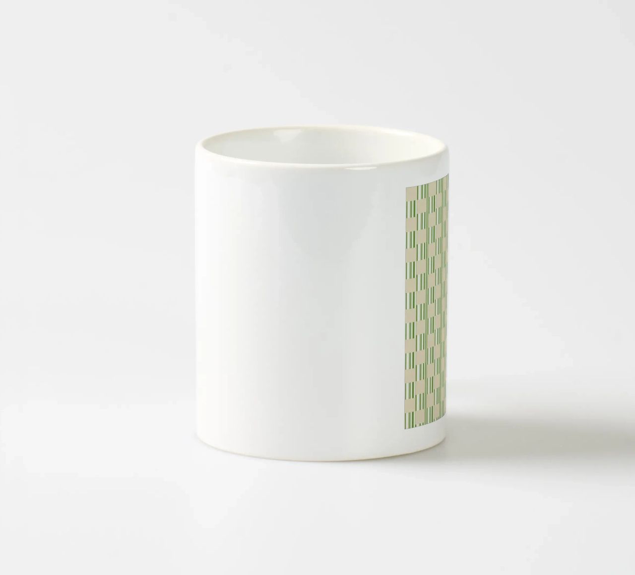 Quadri e righe in verde e beige tazza in ceramica da Little Dean