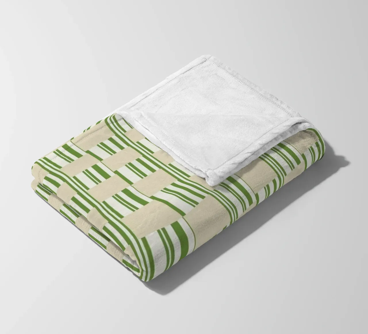 Quadri e righe in verde e beige coperta in pile da Little Dean