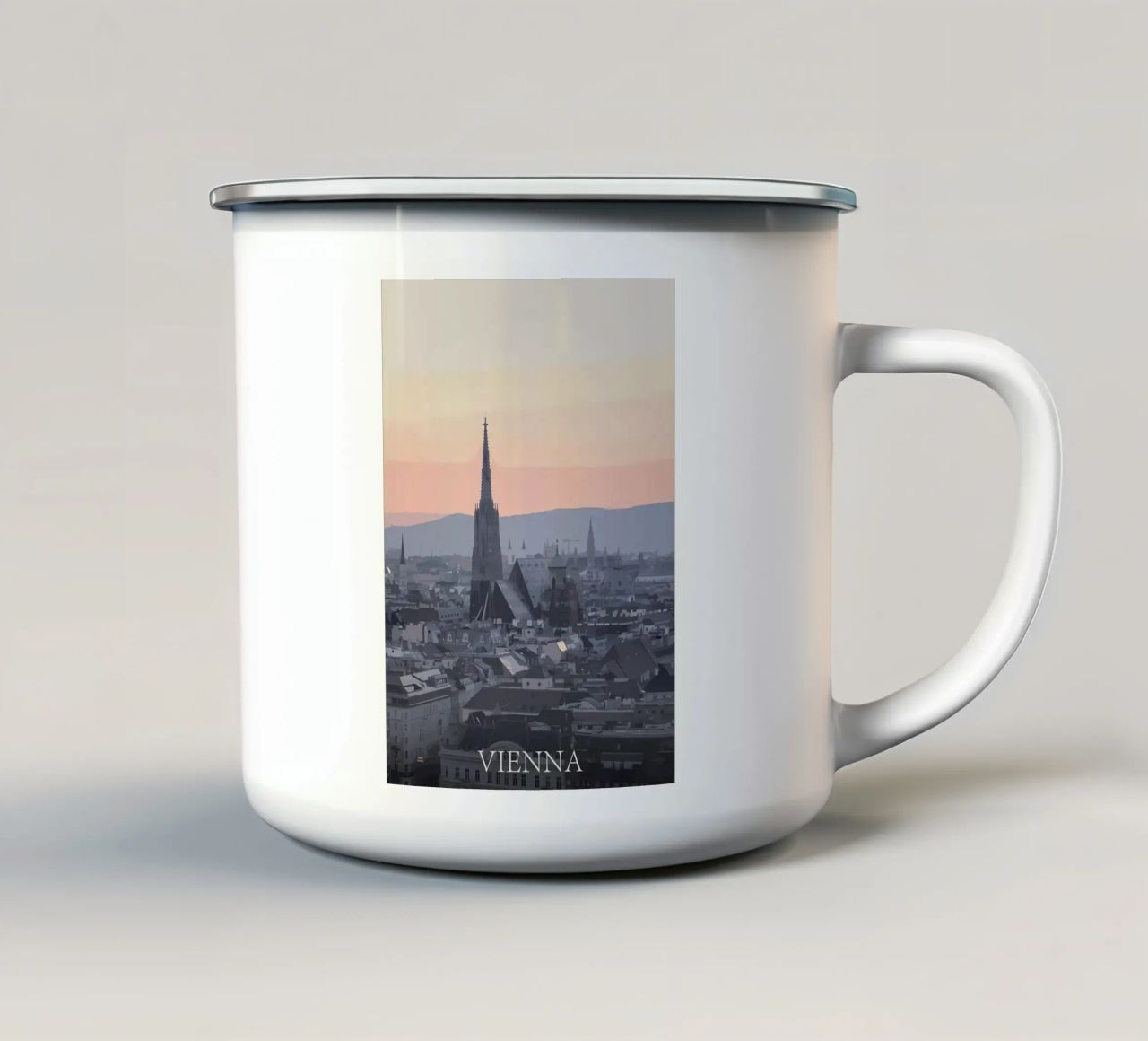 Wien Emaille Tasse von Bernotas