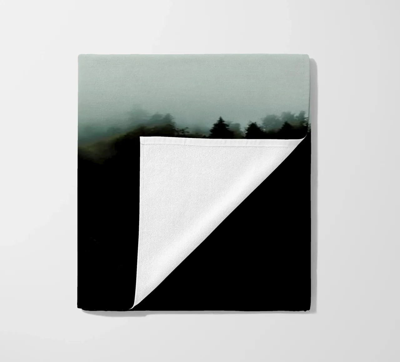 Julia's Forest in the Fog telo mare da Babett Schultze