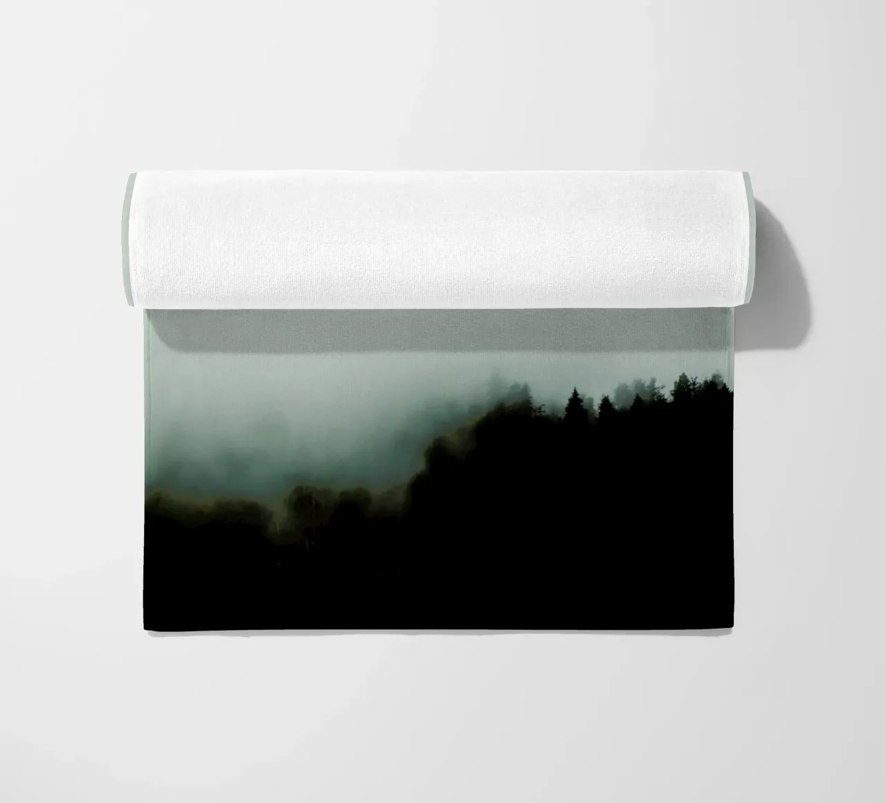 Julia's Forest in the Fog telo mare da Babett Schultze