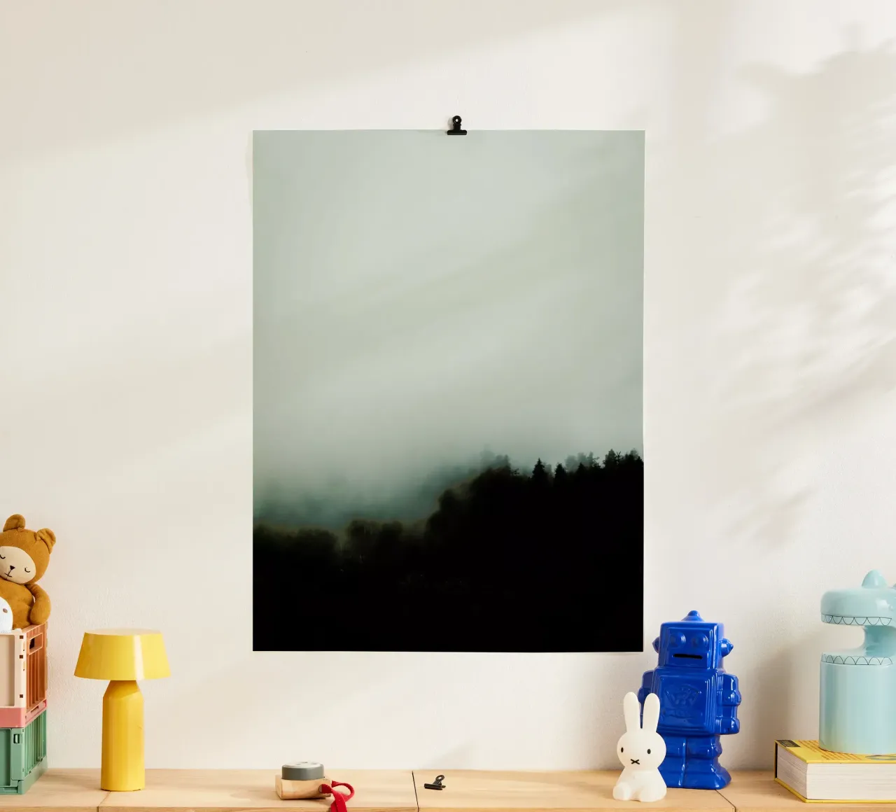 Julia's Forest in the Fog poster con telaio in alluminio da Babett Schultze