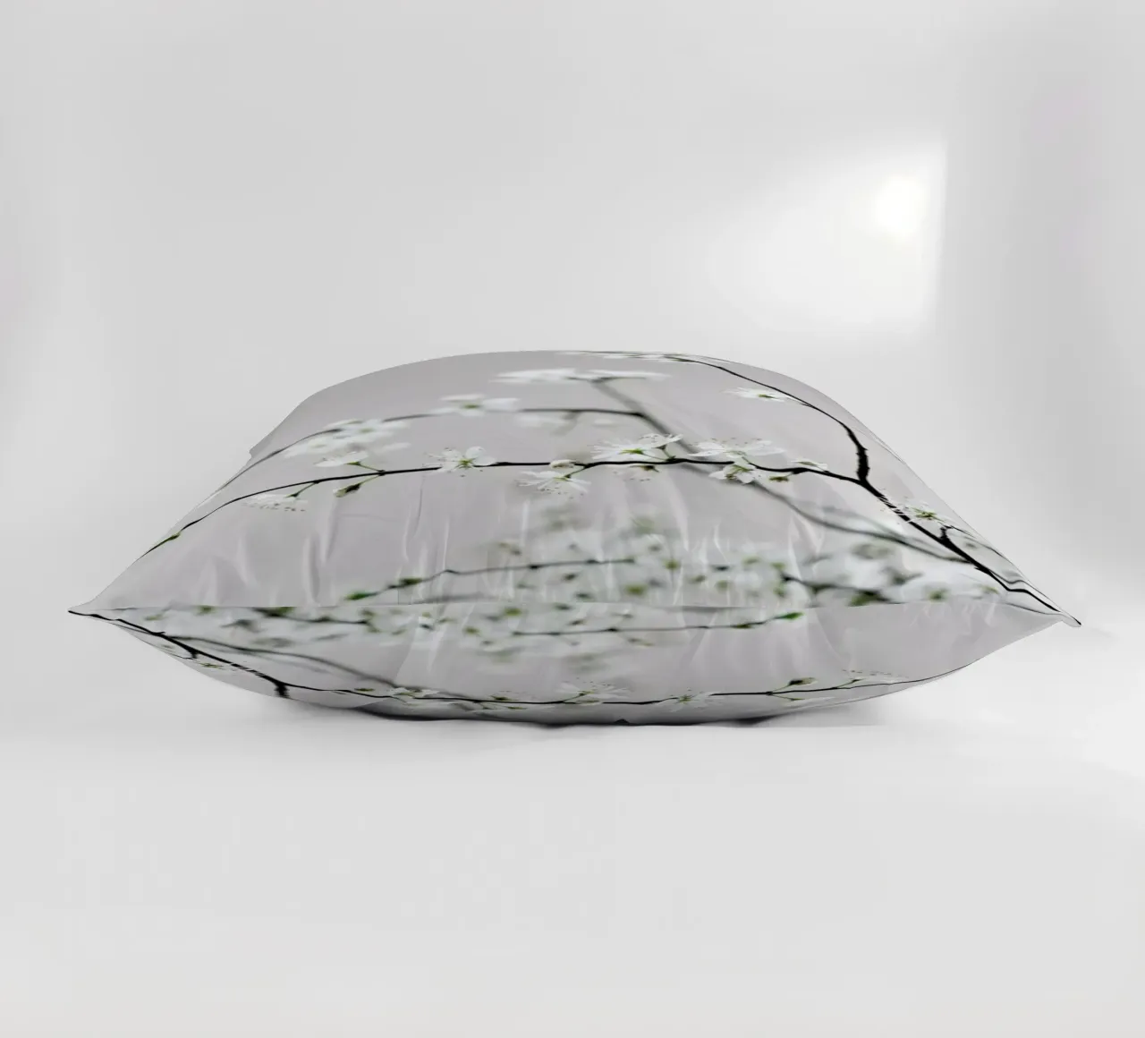 Spring Is in the Air cuscino da Studio Nahili