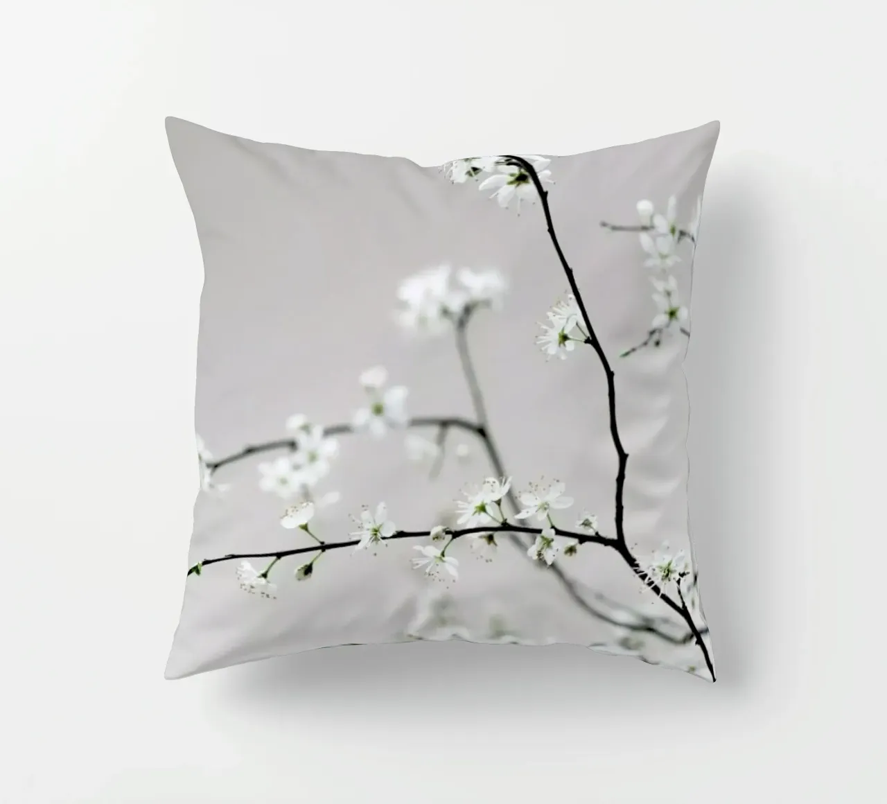 Spring Is in the Air cuscino da Studio Nahili