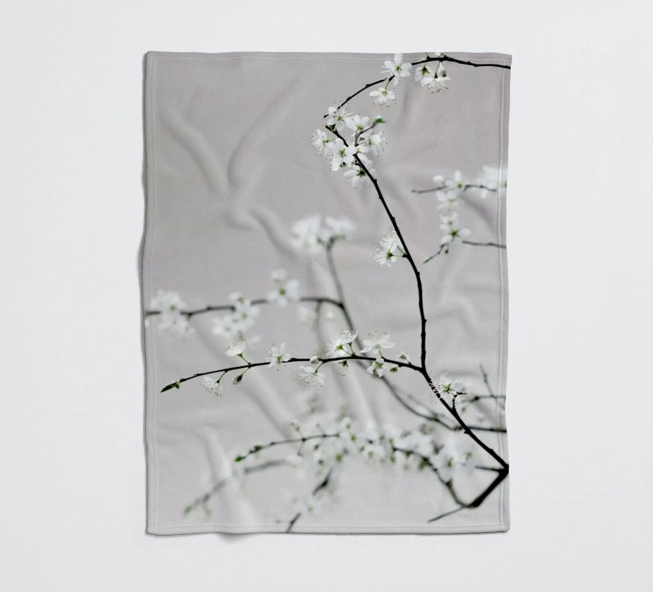 Spring Is in the Air coperta in pile da Studio Nahili