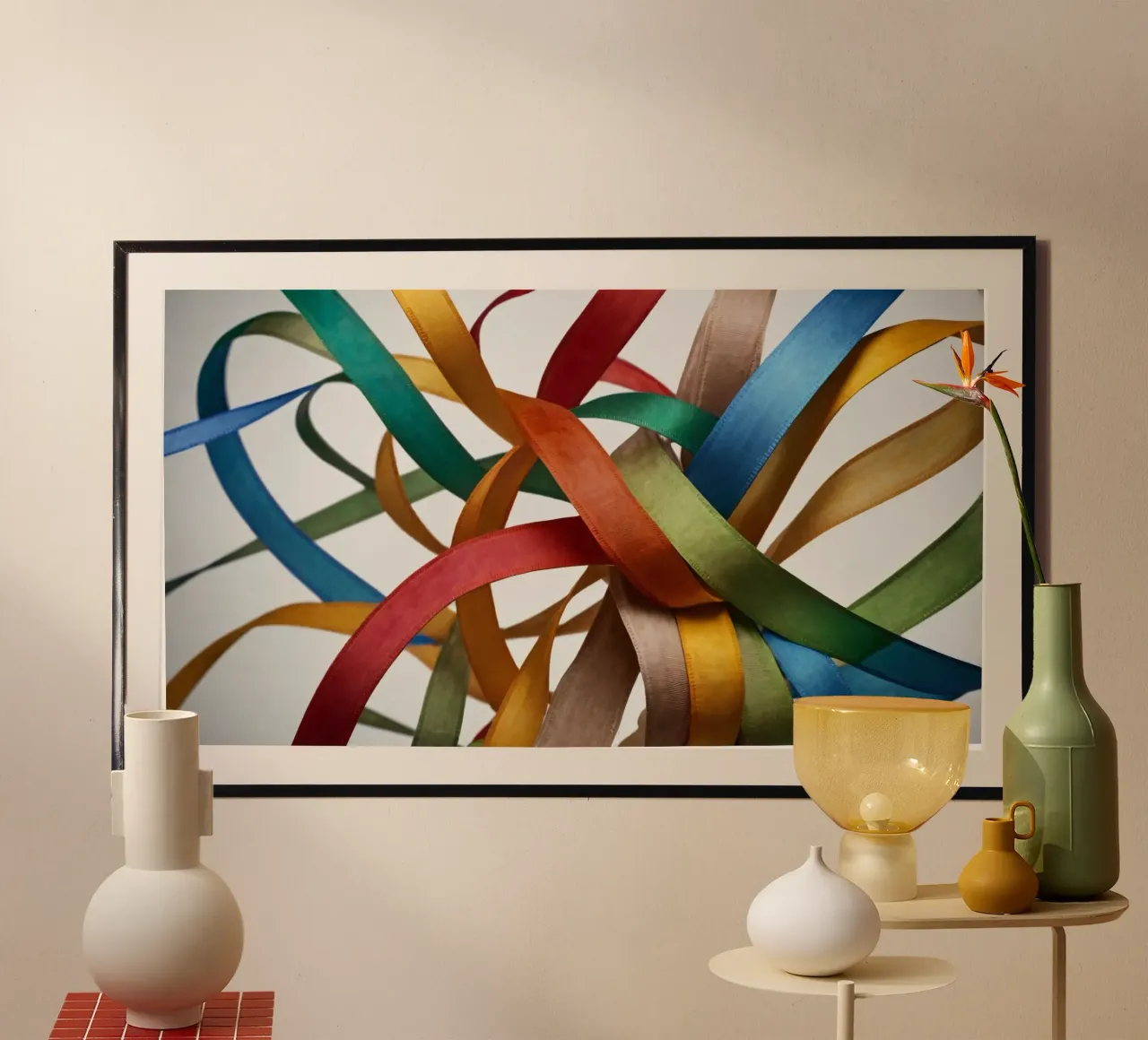 Nastri colorati intrecciati tra loro creano un'atmosfera vibrante. carta hahnemühle da DesignDoodle