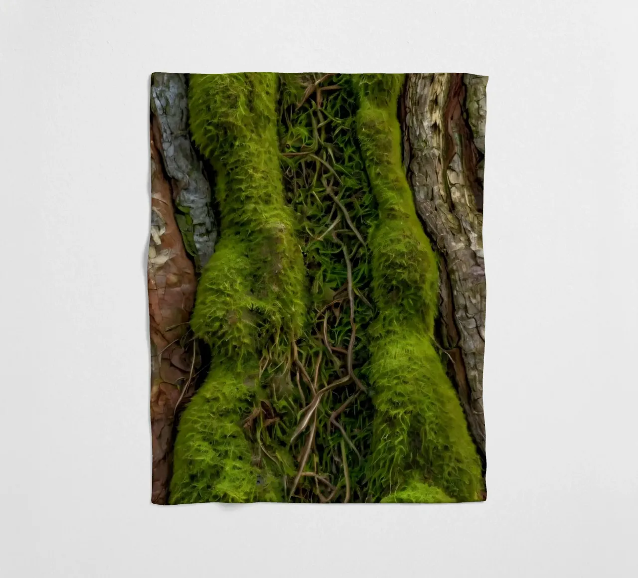 Écorce d'arbre texturée avec mousse vert vif et vin complexe. plaid polaire de DesignDoodle