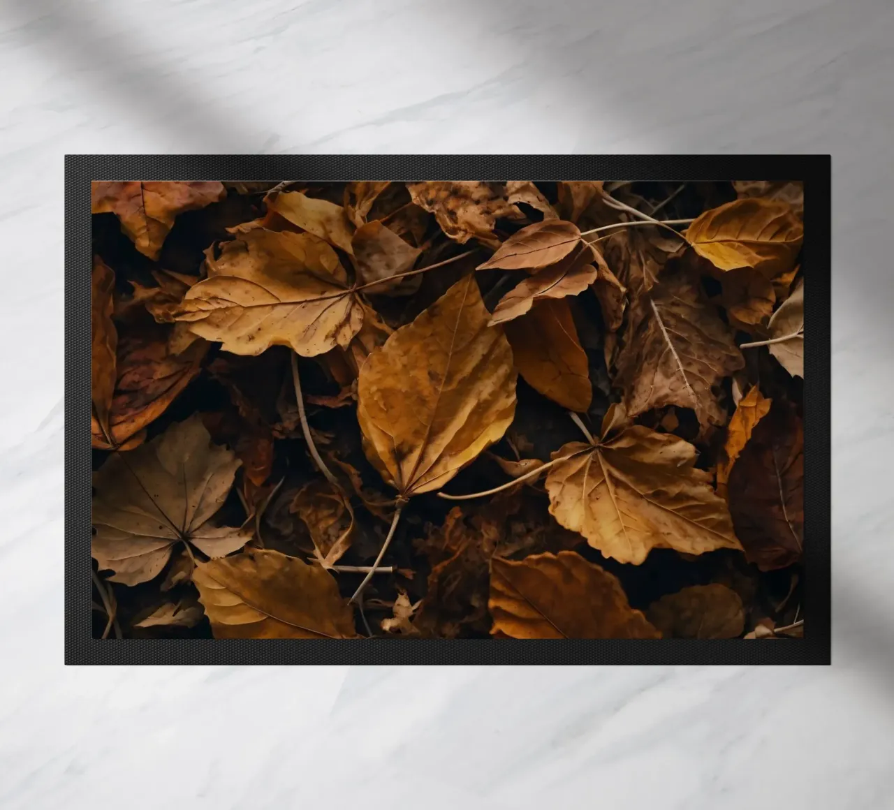 Foglie autunnali colorate sparse sul terreno zerbino da DesignDoodle