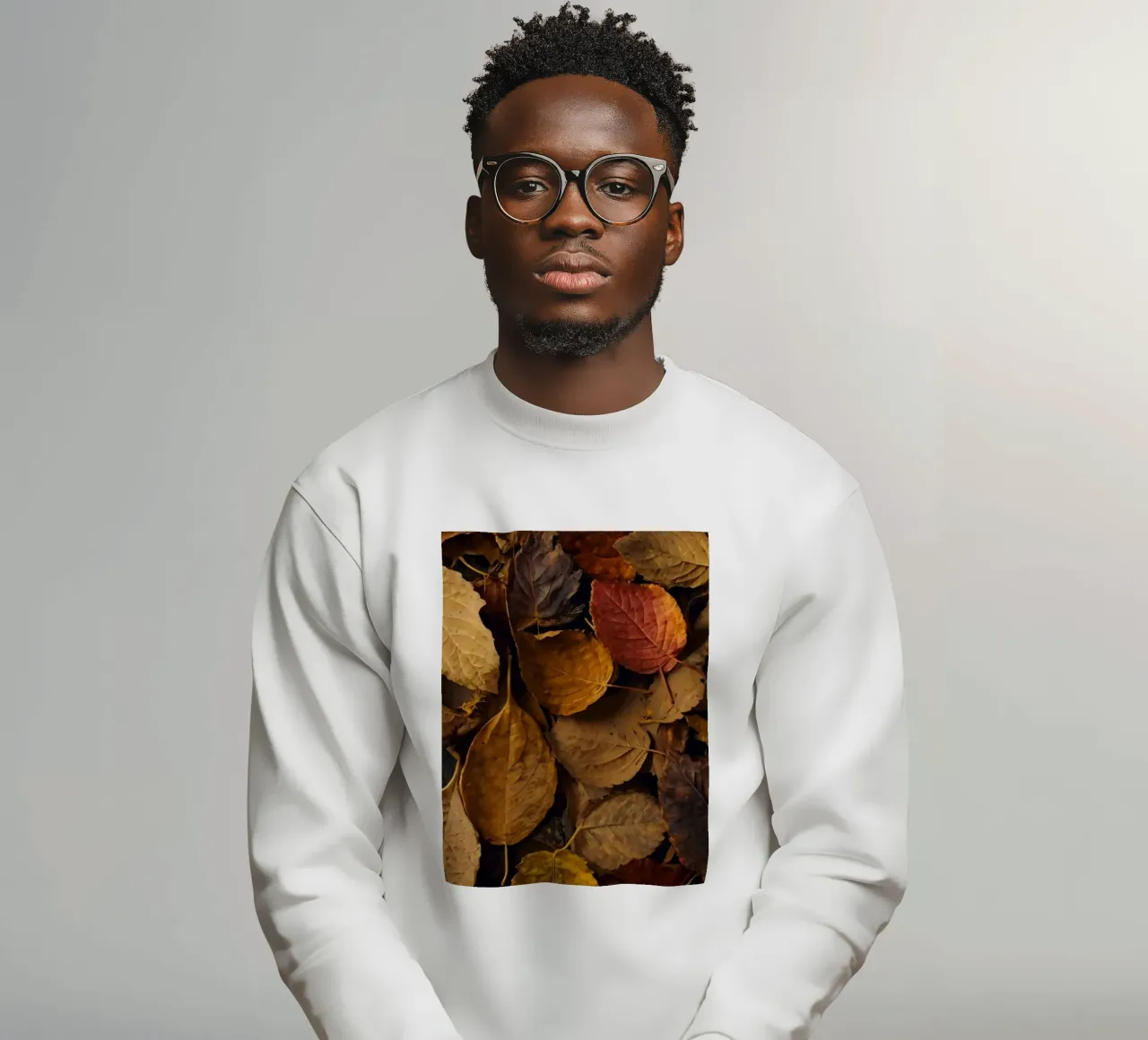 foglie d'autunno sparse a terra felpa da DesignDoodle