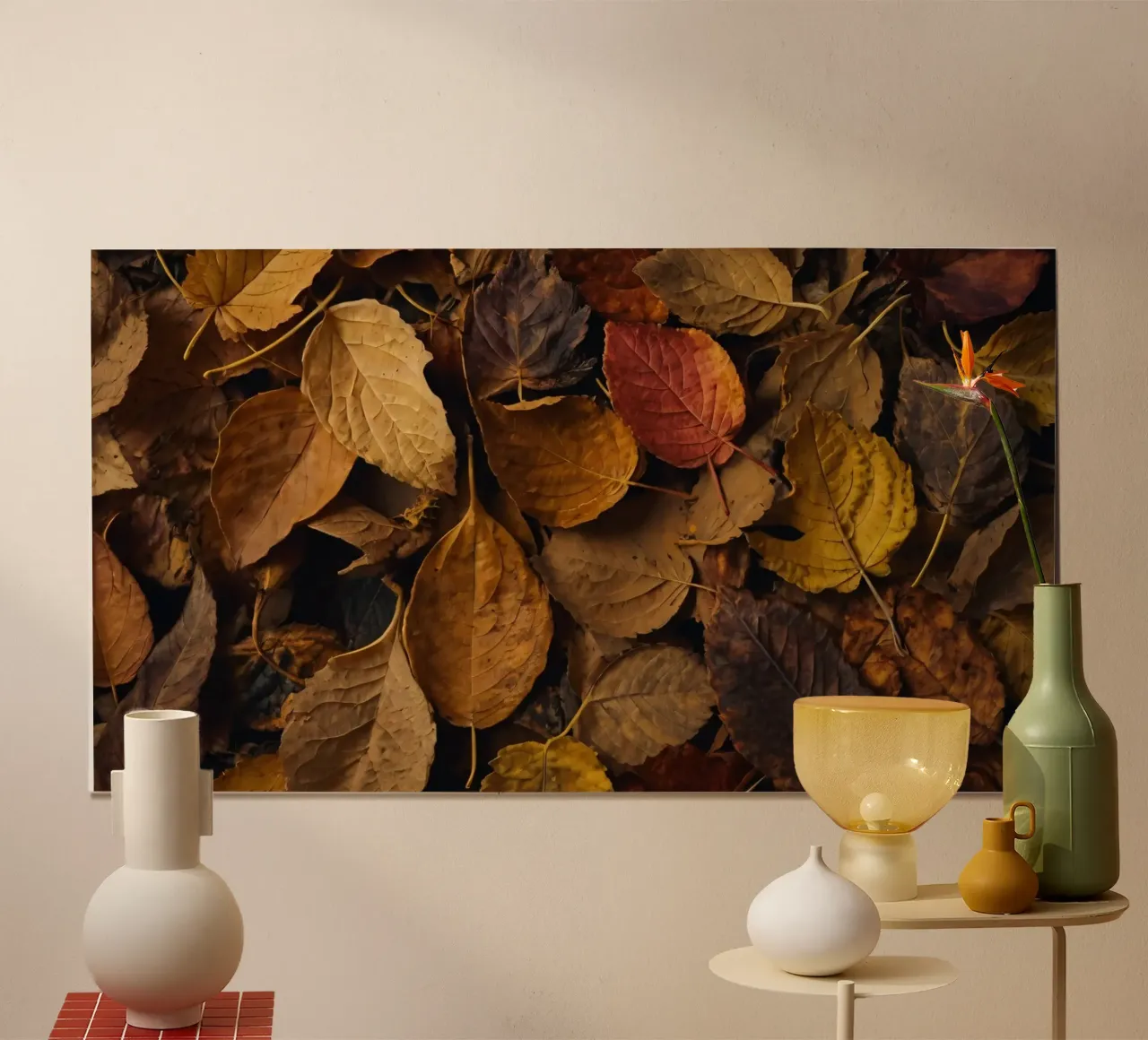 foglie d'autunno sparse a terra poster con telaio in plastica da DesignDoodle