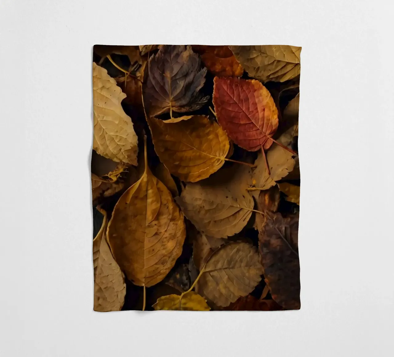 foglie d'autunno sparse a terra coperta in pile da DesignDoodle