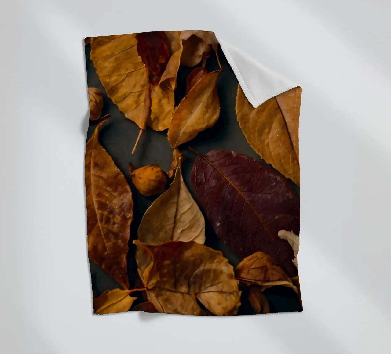 Verspreid gezellige herfstbladeren voor een levendig seizoensdisplay fleecedeken van DesignDoodle