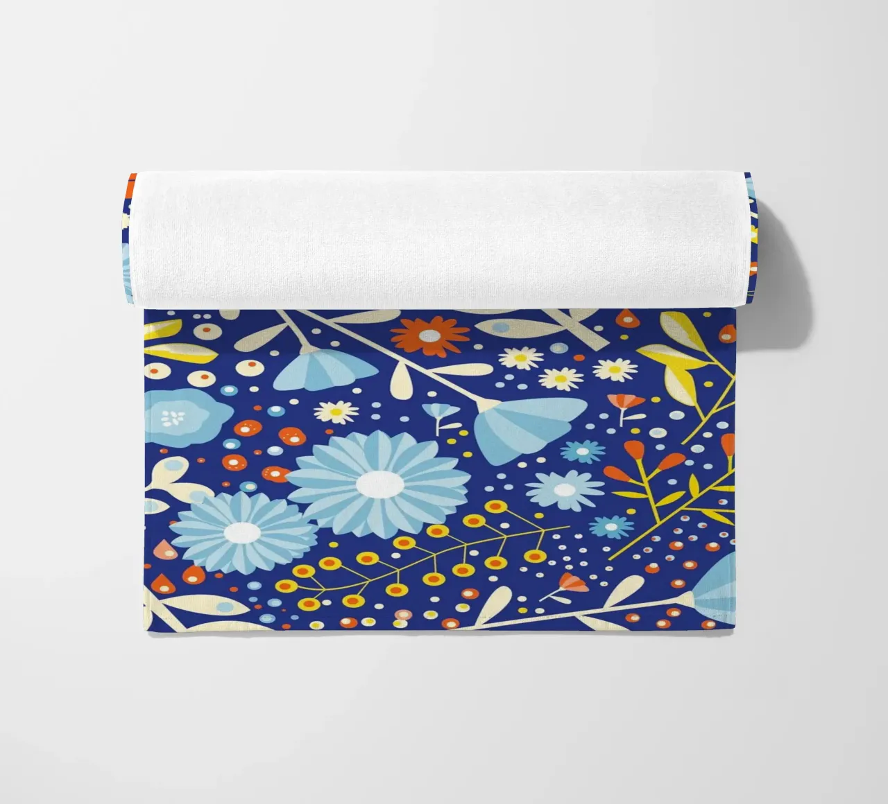 Night Time Florals toalla de playa de lovely lines