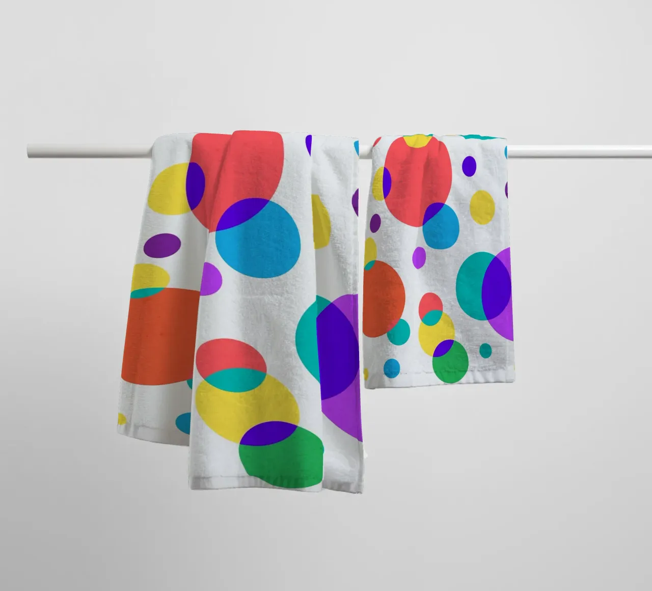 Colorful Circles asciugamano da bagno da lovely lines