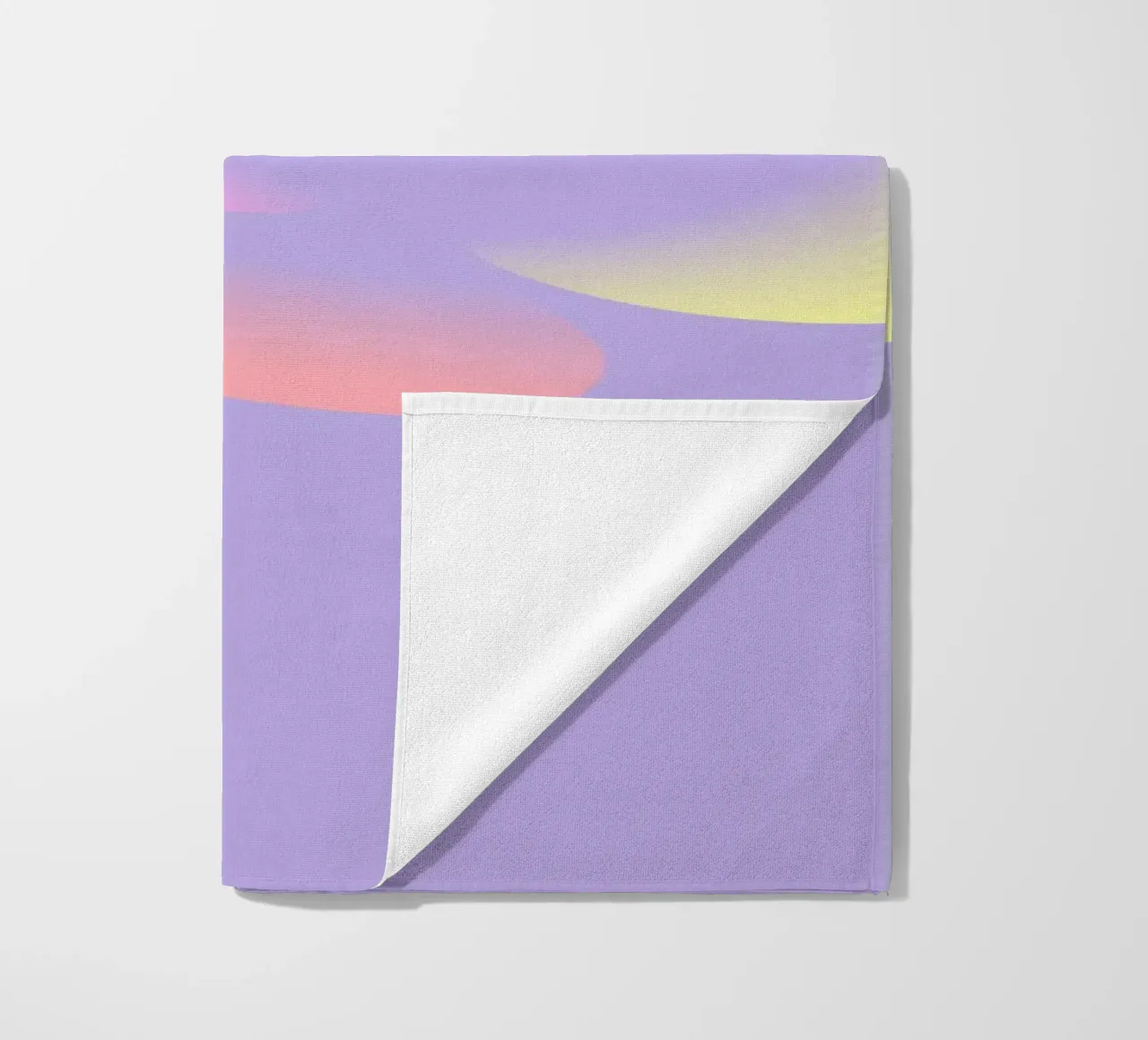 Motif abstrait en violet, jaune et rose serviette de plage de Something for you