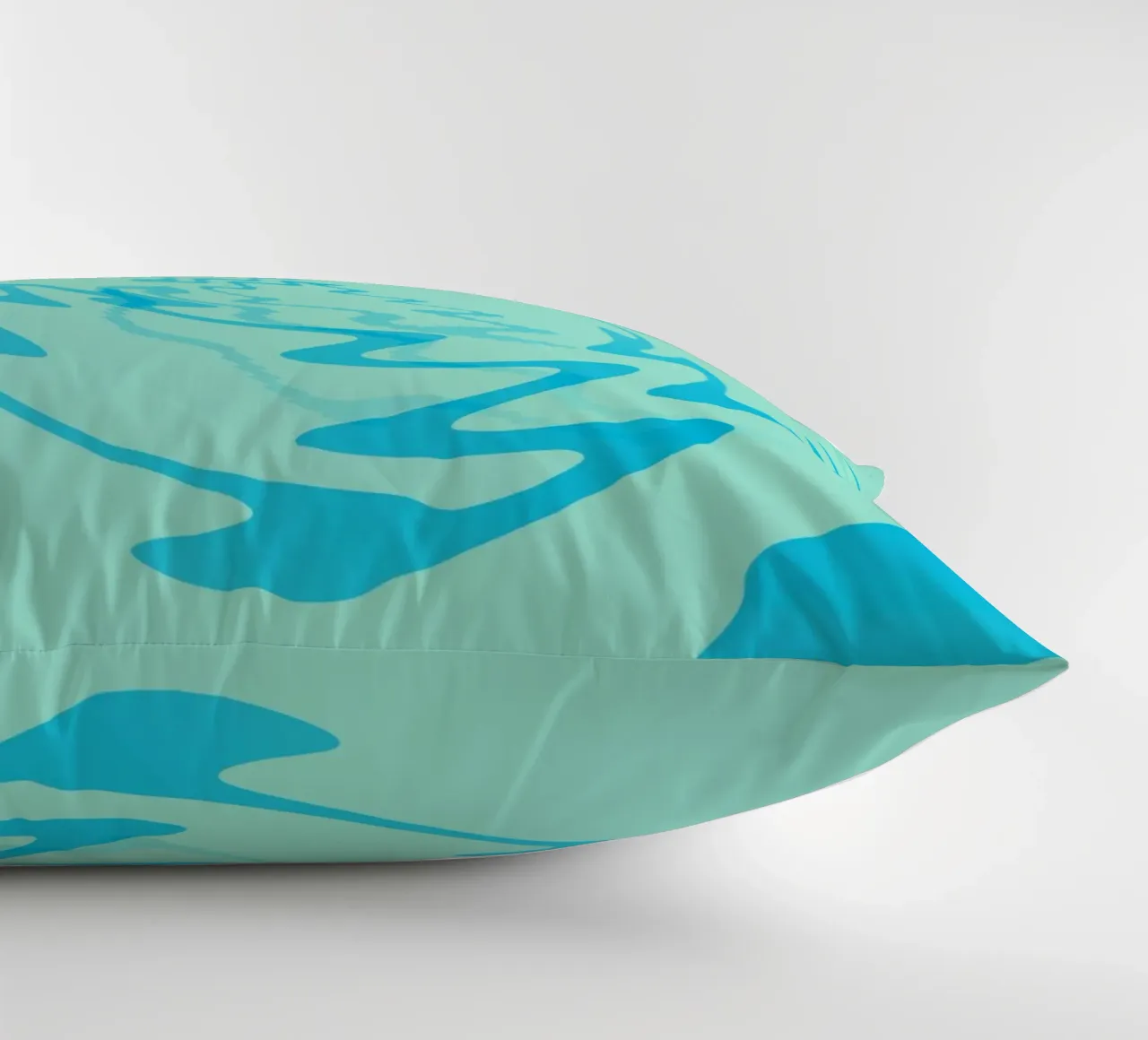 Disegno astratto a zigzag dinamico e ritorto in blu cuscino da Something for you