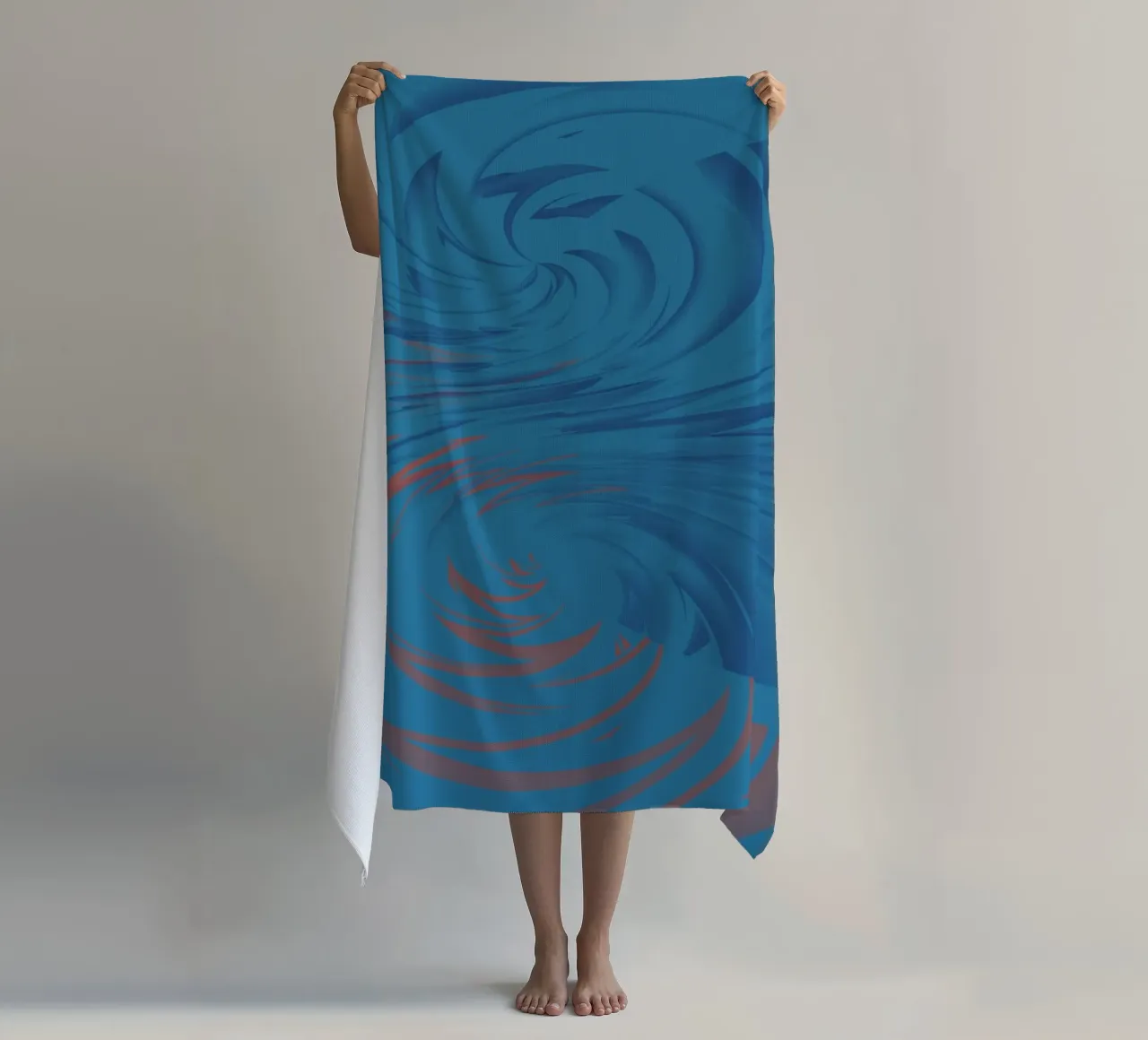 Abstraktes dynamisches gedrehtes Muster in blau und rot Strandtuch von Something for you