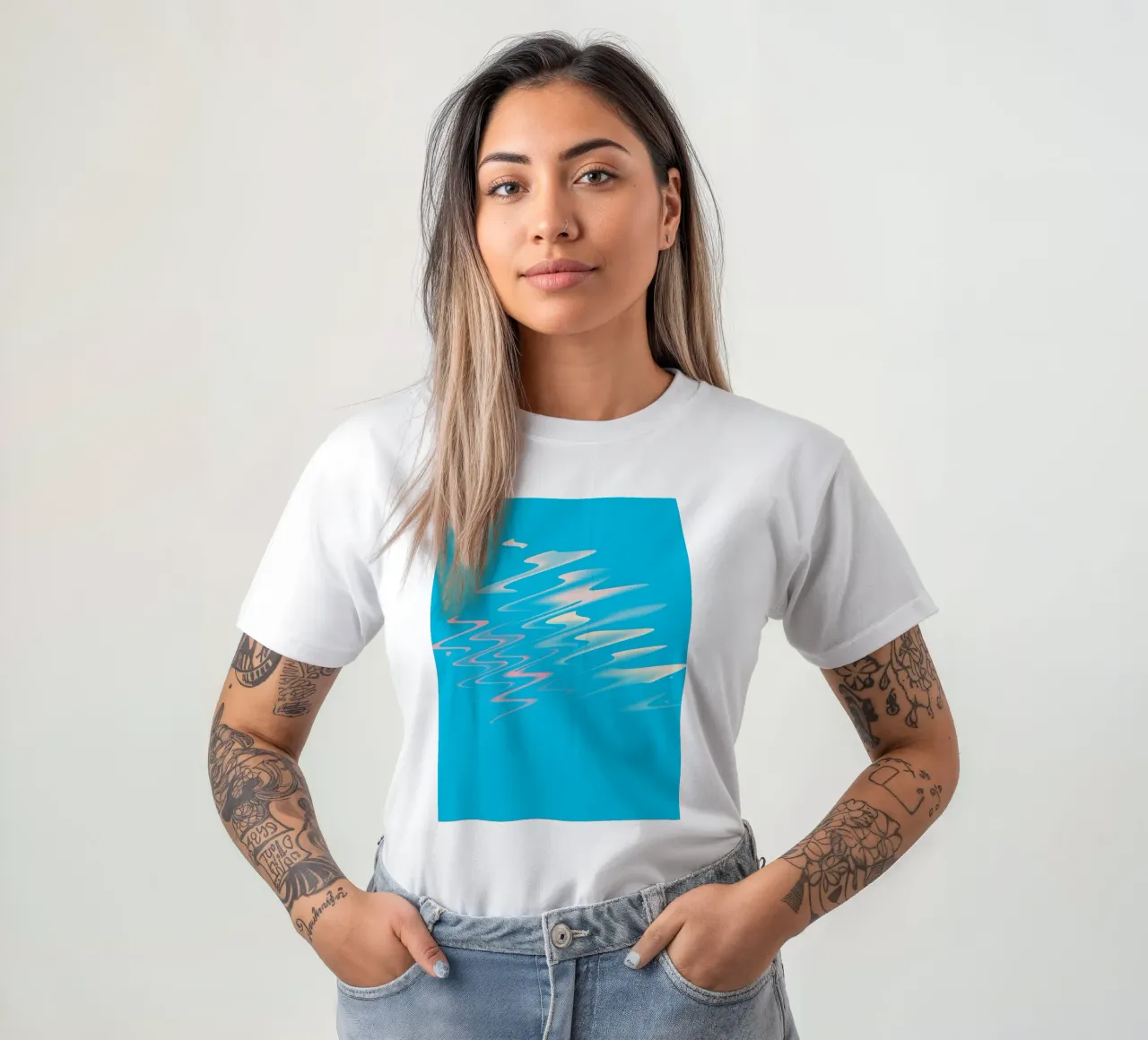 Abstract dynamisch zigzagpatroon in blauw, wit, roze t-shirt van Something for you