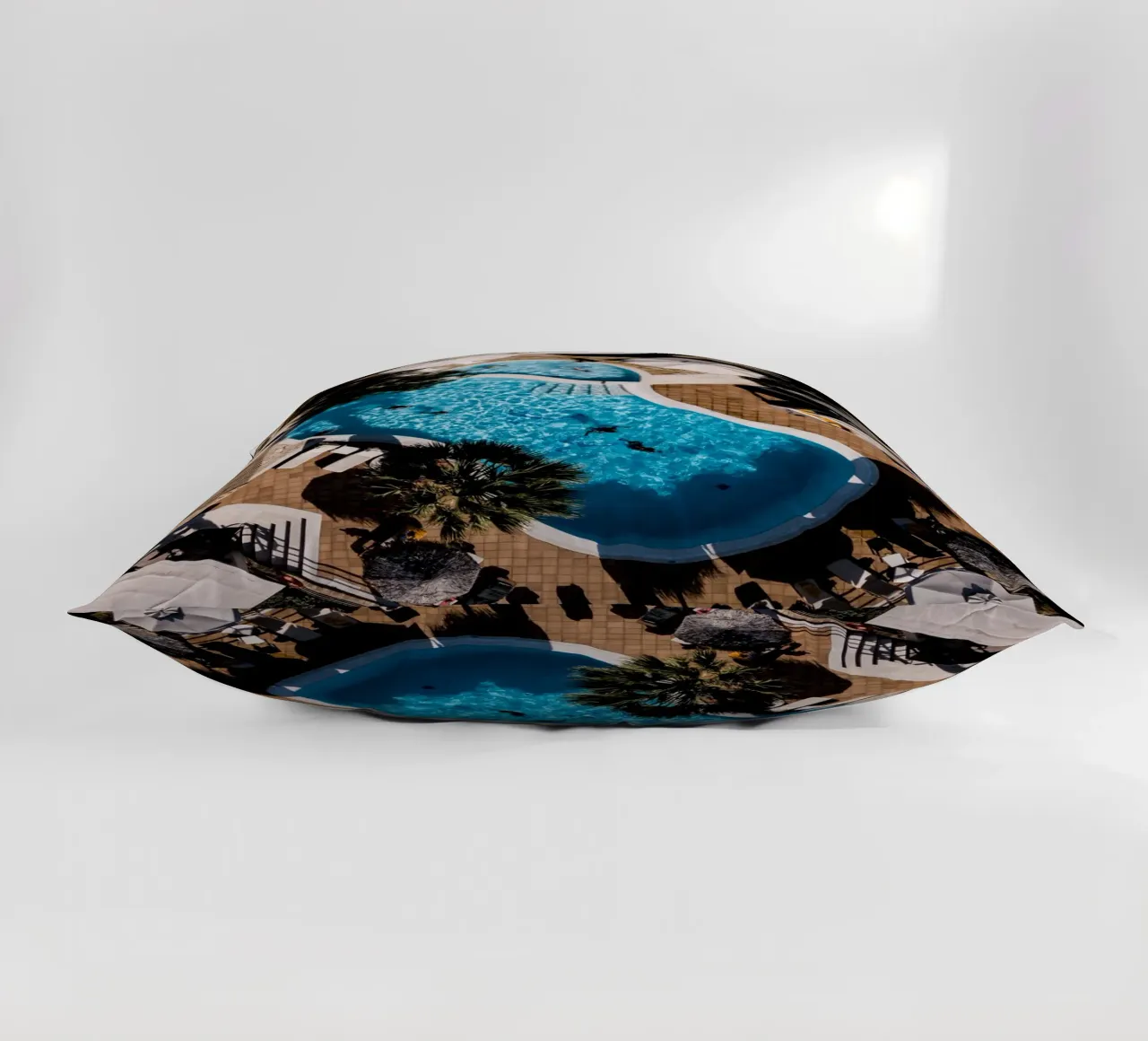Pool Punsch decorative cushion by Framative