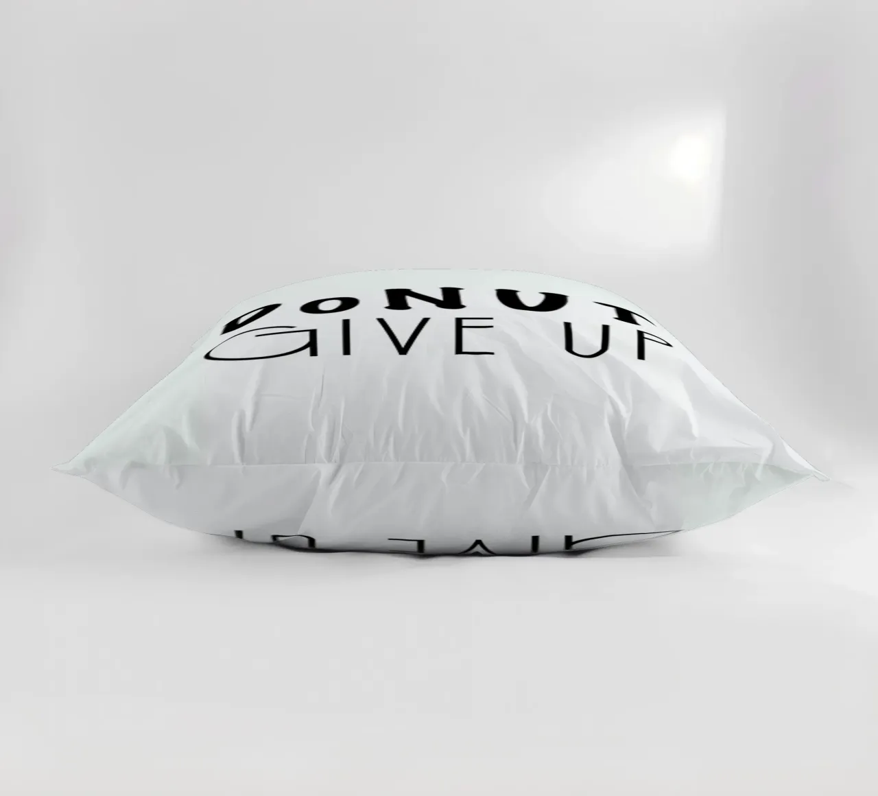 DONUT GIVE UP cuscino da Ayleen