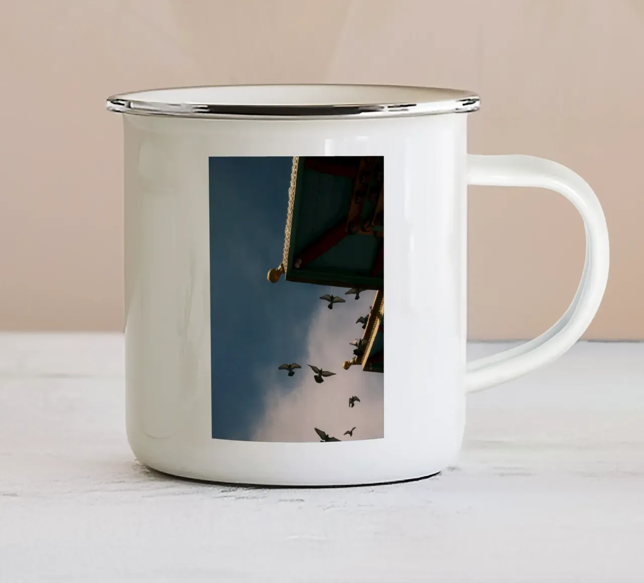 Annapurna Temple Sky tazza in smalto da FujiPrints