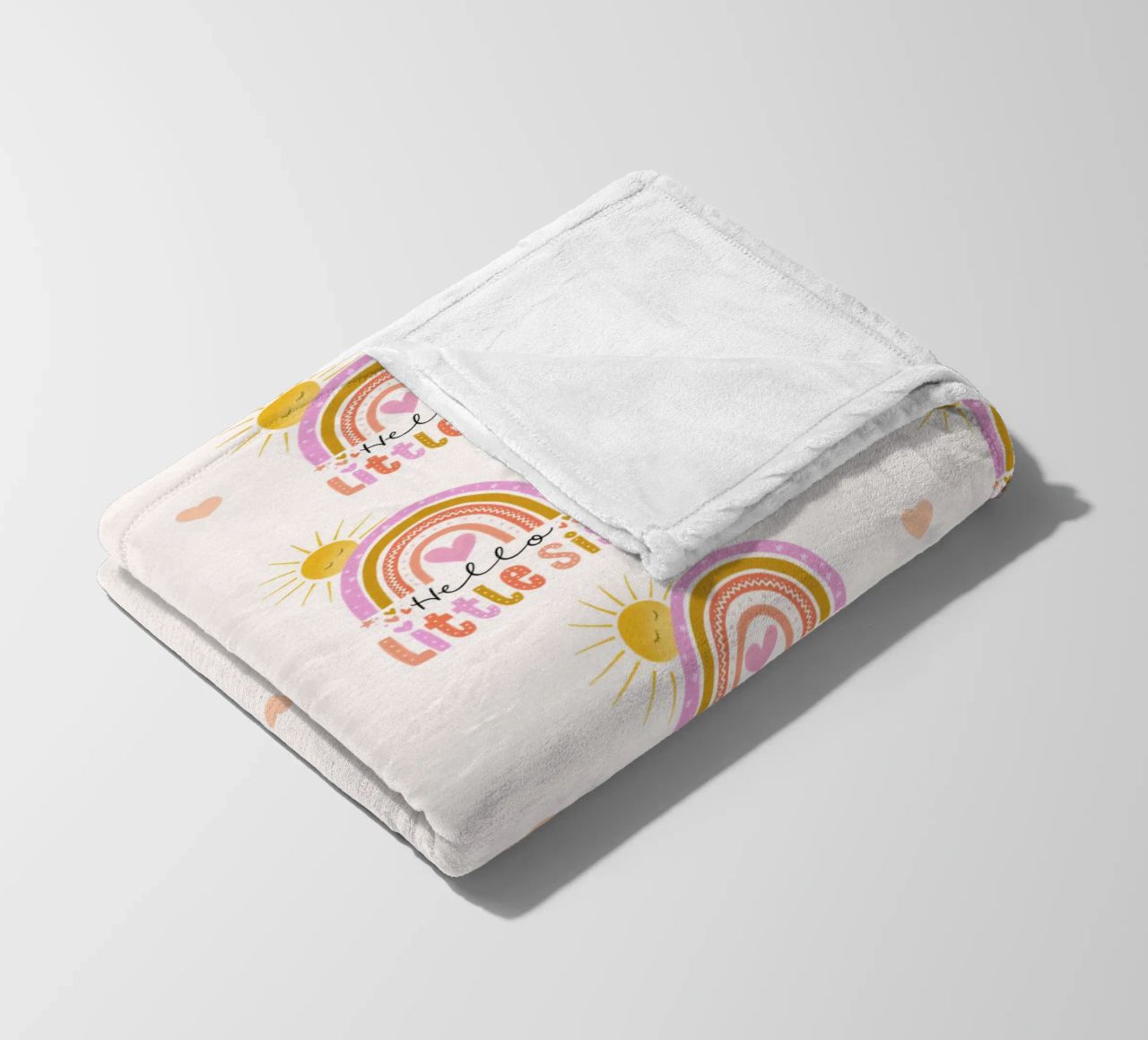 Ciao sorellina. Arcobaleno, sole e cuore coperta in pile da CalliLetters