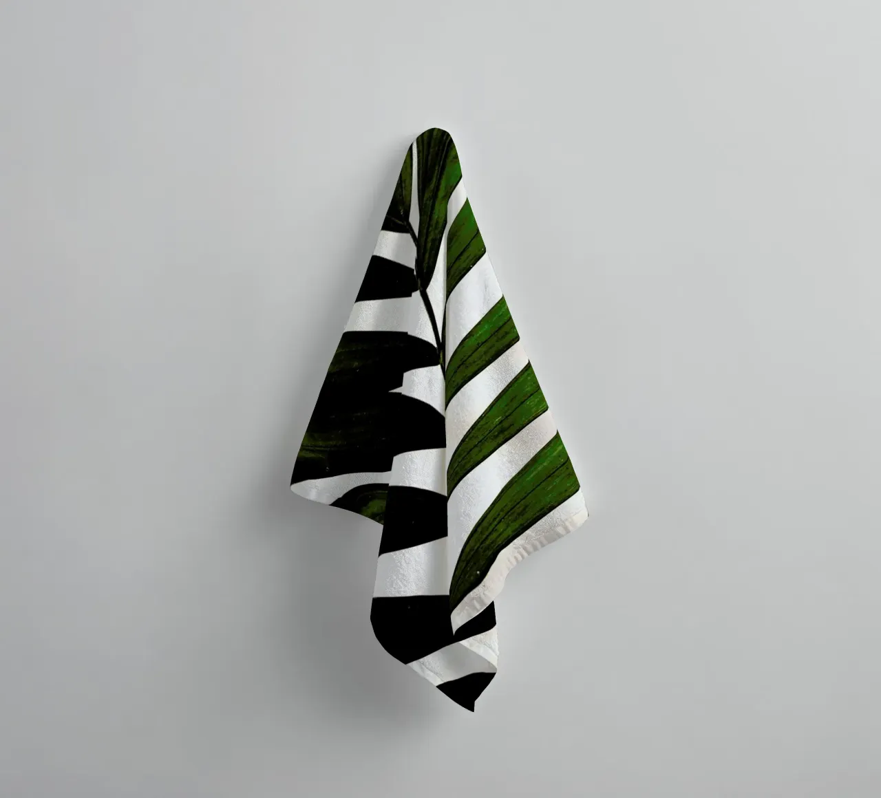 Botanical Symmetry towel by Babett Schultze