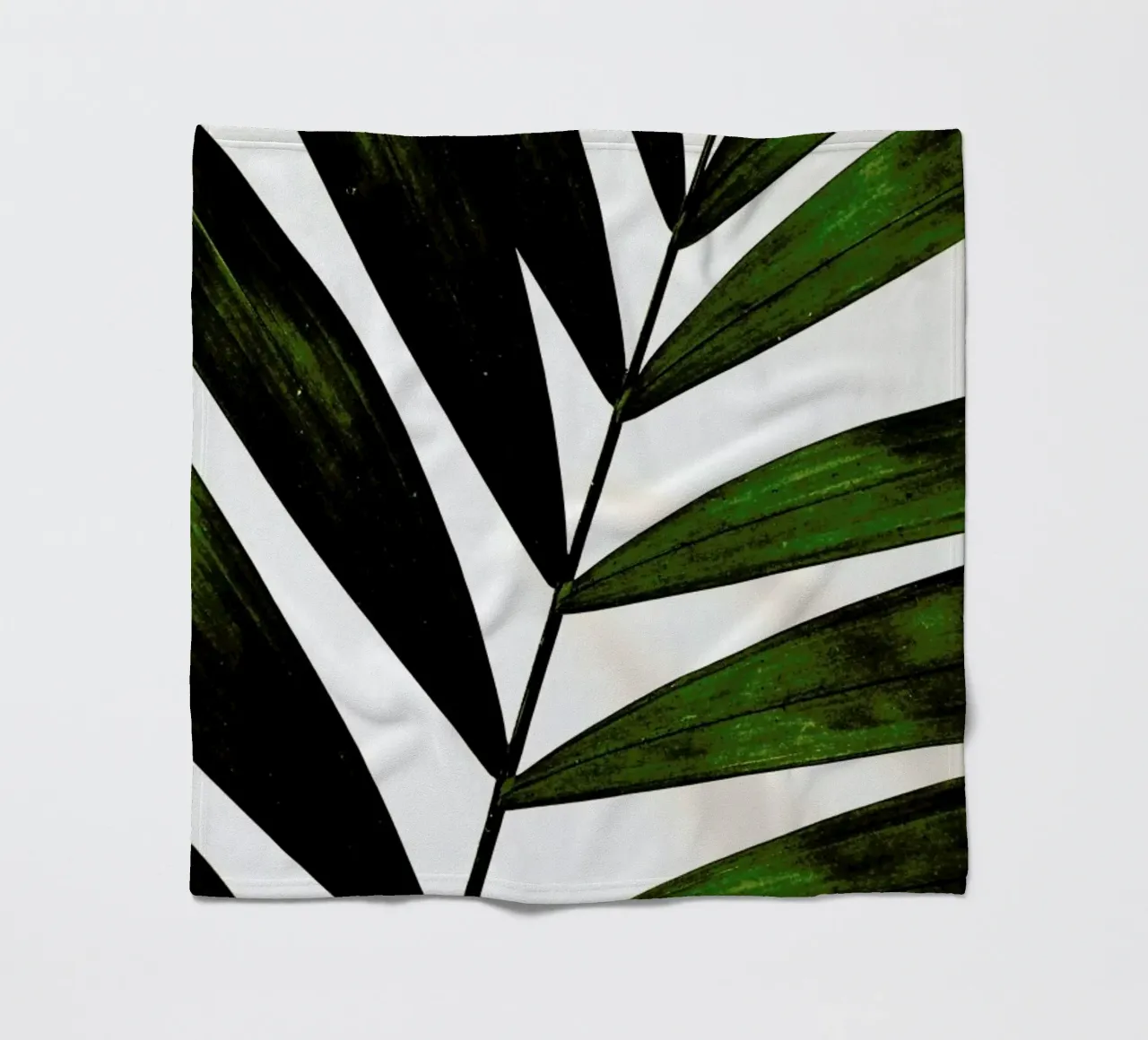 Botanical Symmetry coperta in pile da Babett Schultze