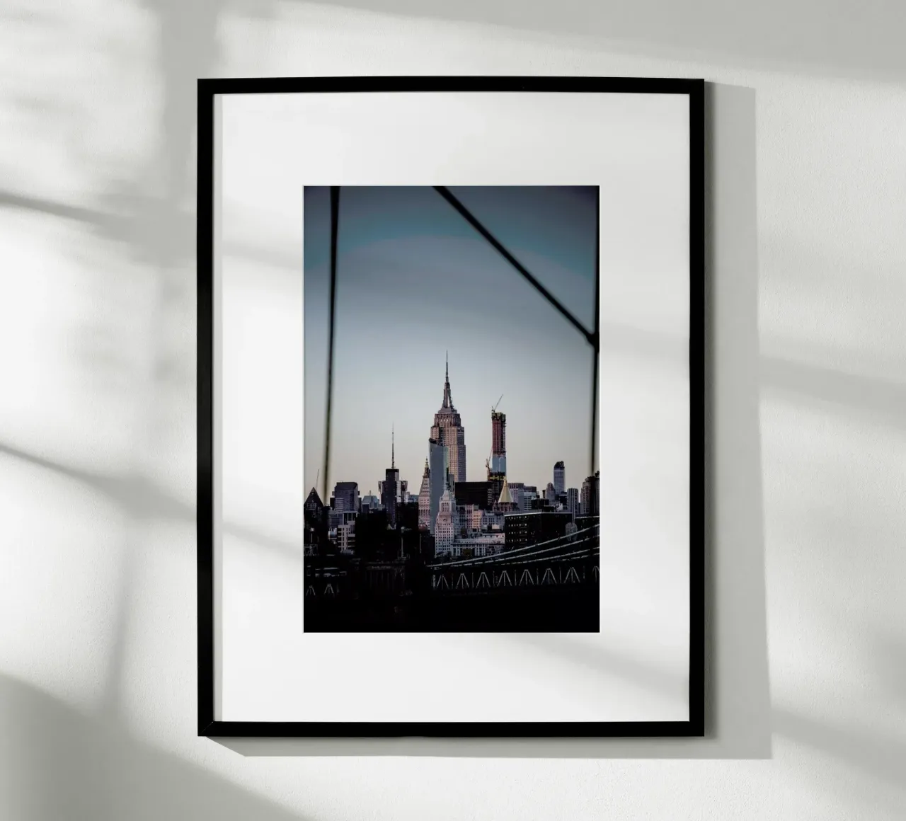 Manhattanites I poster con telaio in alluminio da Cordula Schaefer