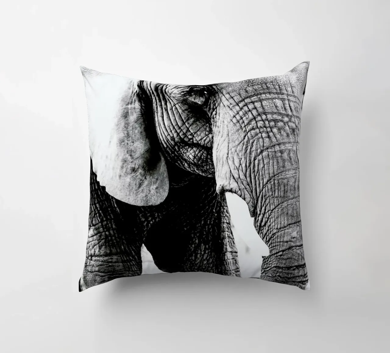 Elephant Trunk cuscino da Babett Schultze