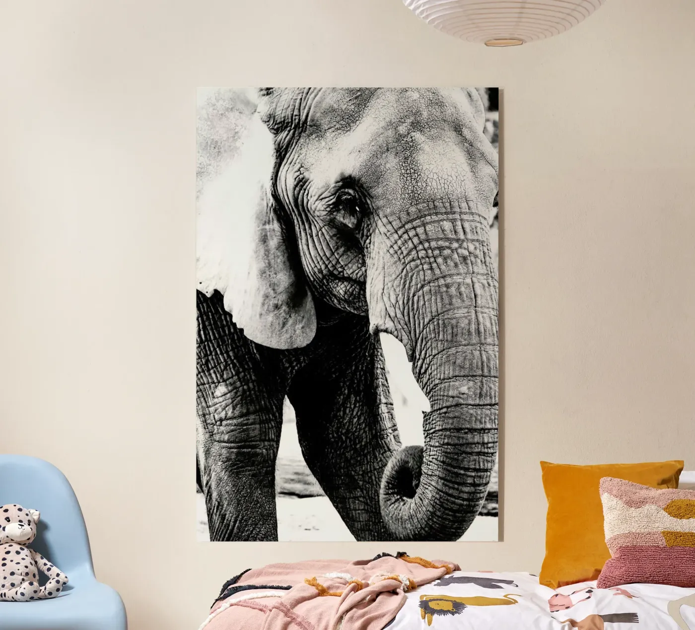 Elephant Trunk acryl van Babett Schultze