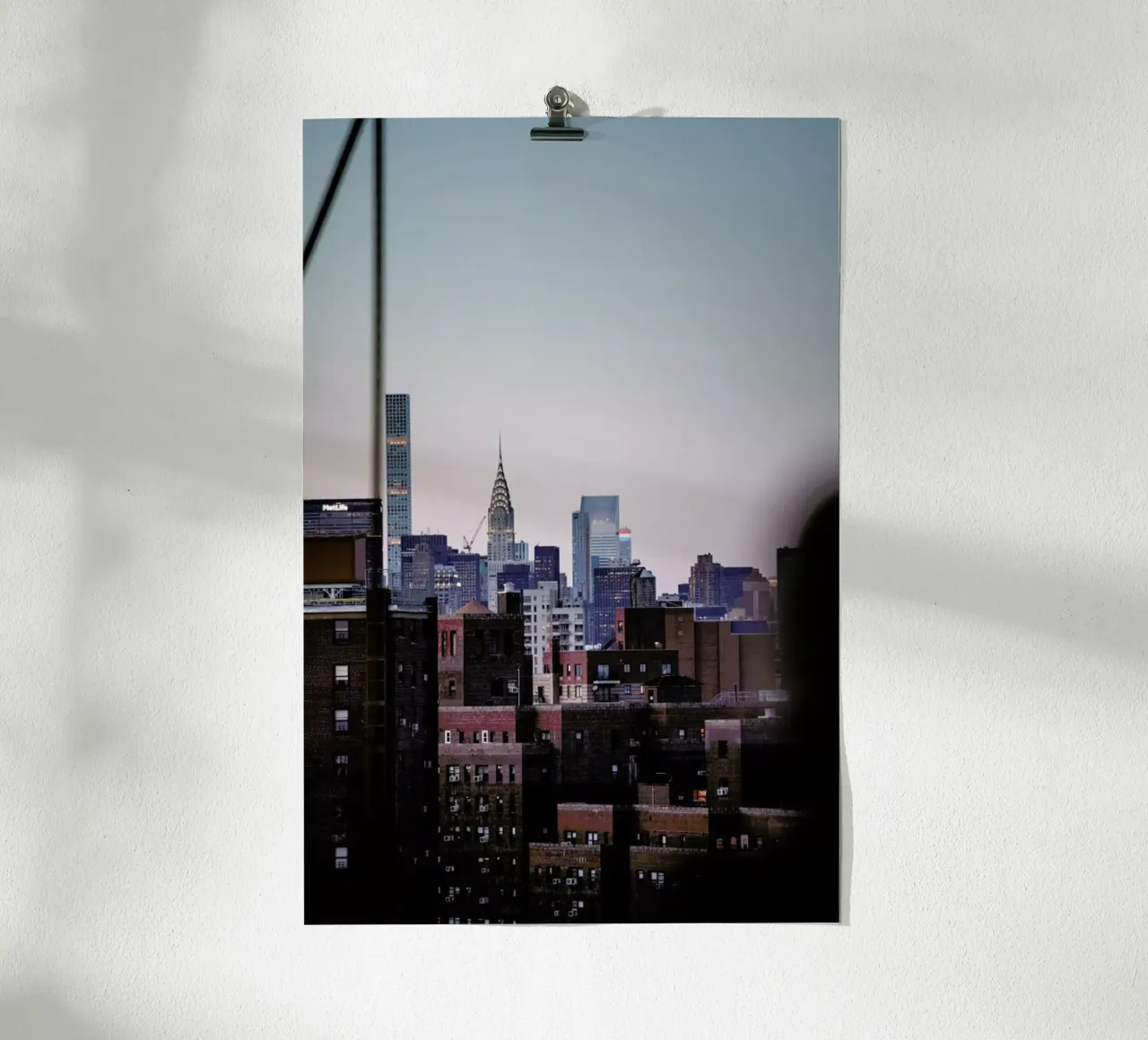 Manhattanites III poster con telaio in legno da Cordula Schaefer