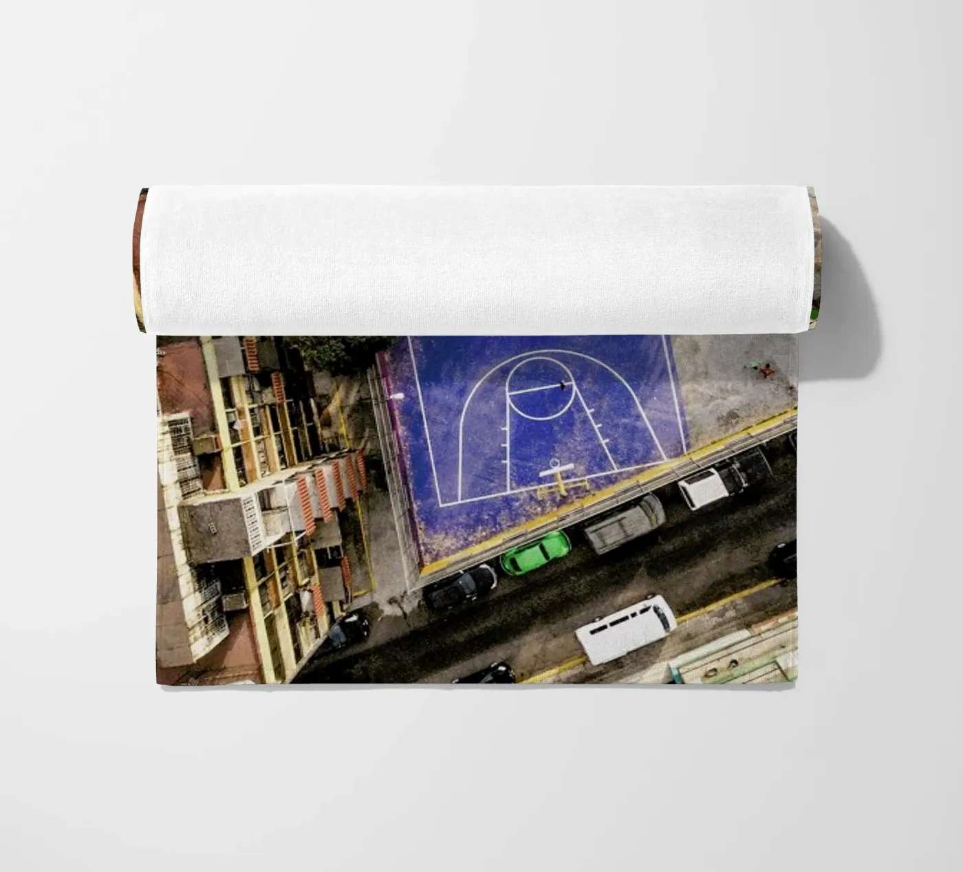 Triangle beach towel by ROBERTO H