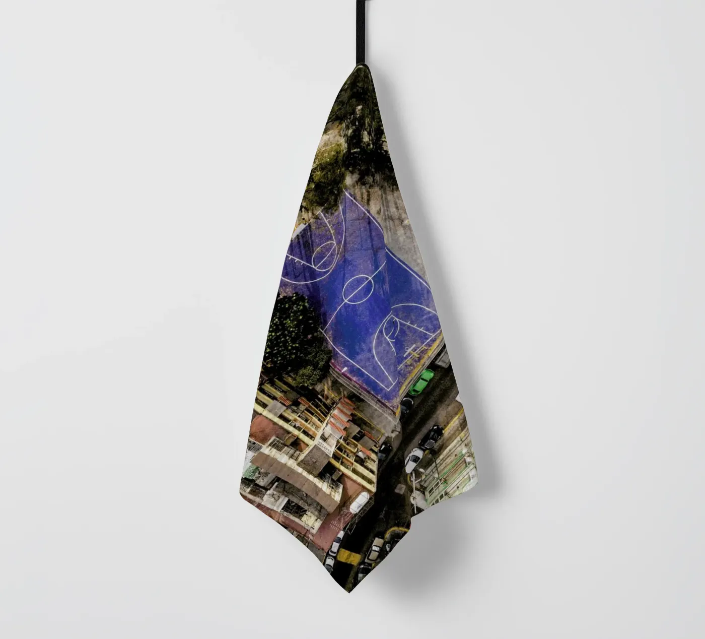 Triangle tea towel by ROBERTO H