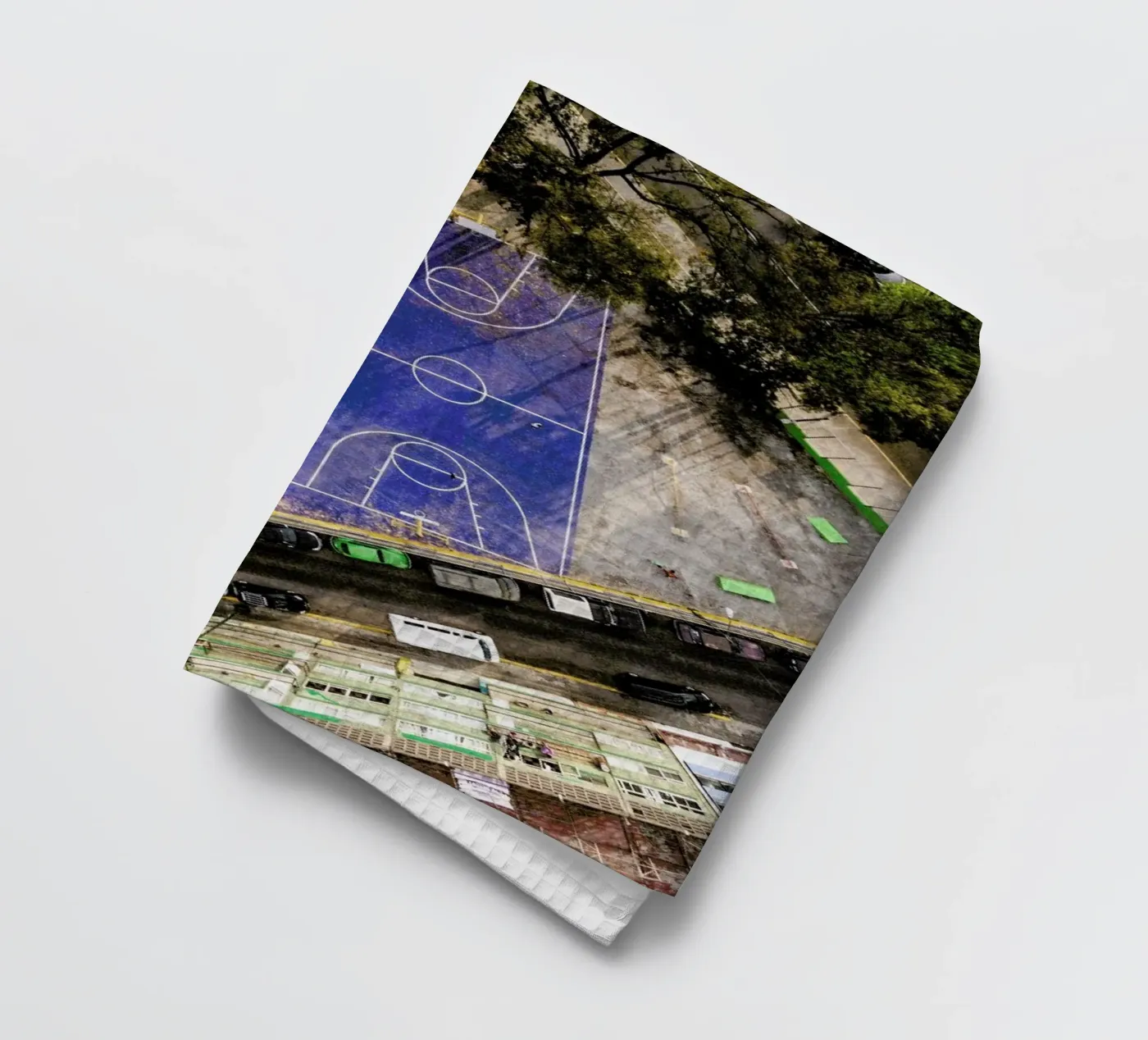 Triangle tea towel by ROBERTO H