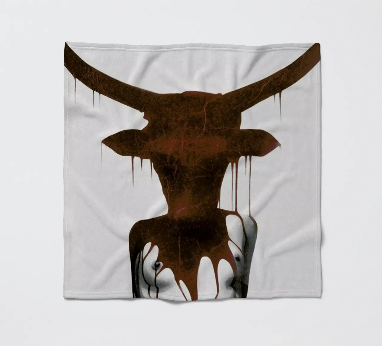 Taurus coperta in pile da Ruben Ireland