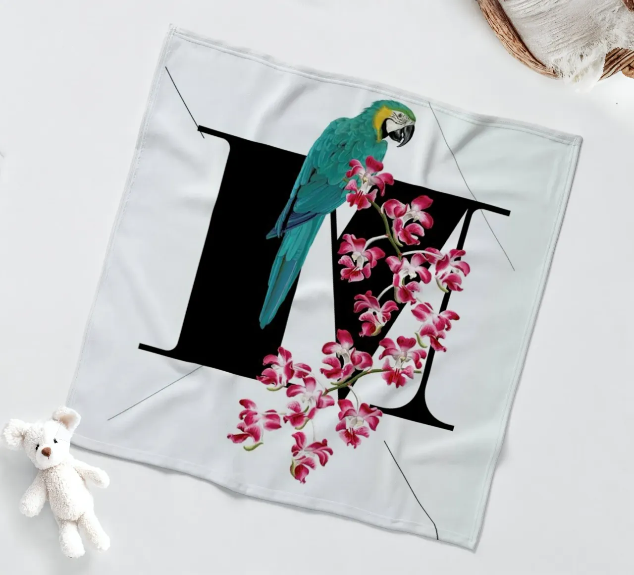 Botanical Alphabet - M coperta in pile da Froilein Juno