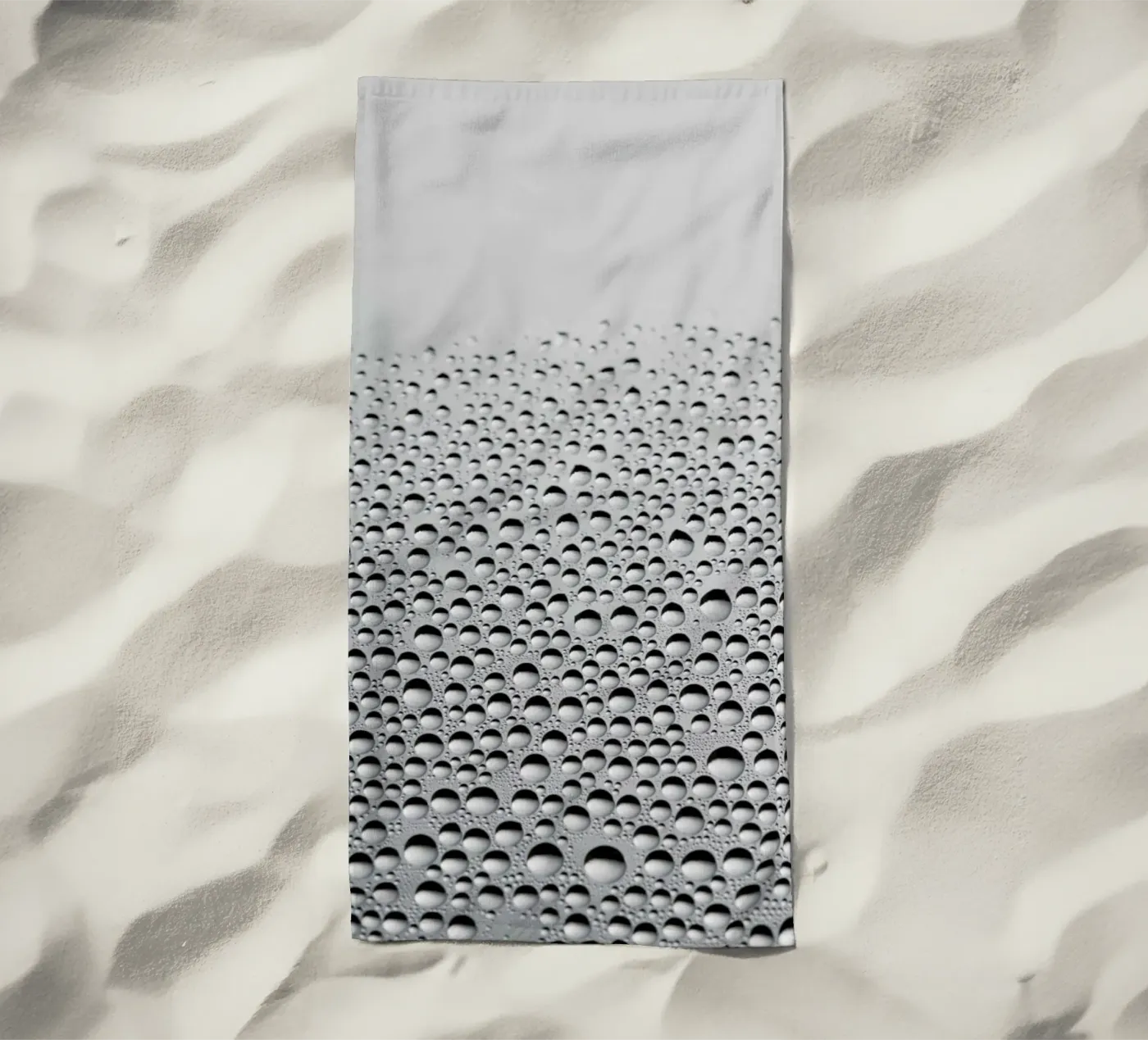 Window View strandhanddoek van Studio Nahili