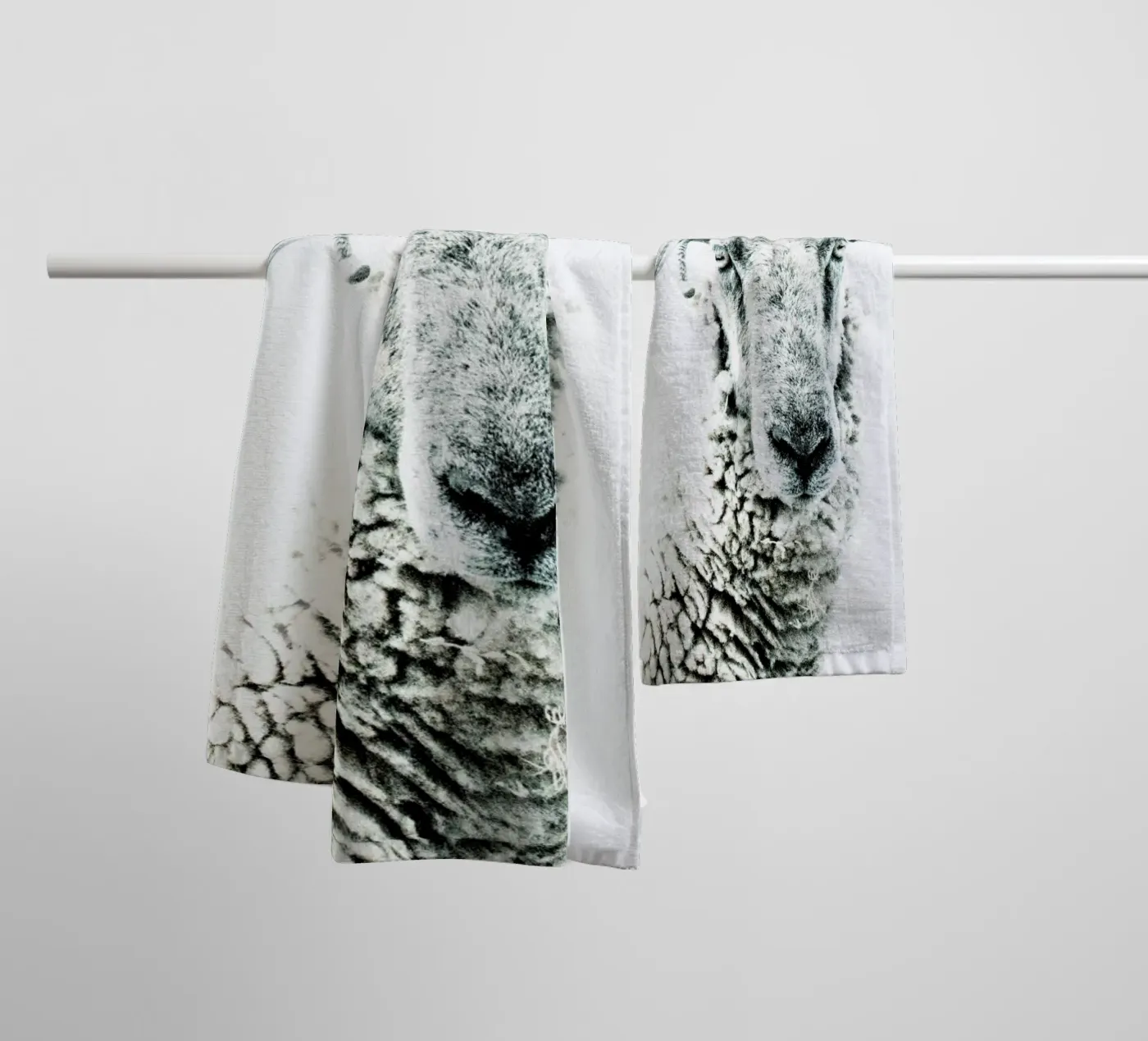 Schafe Handtuch von Victoria Frost