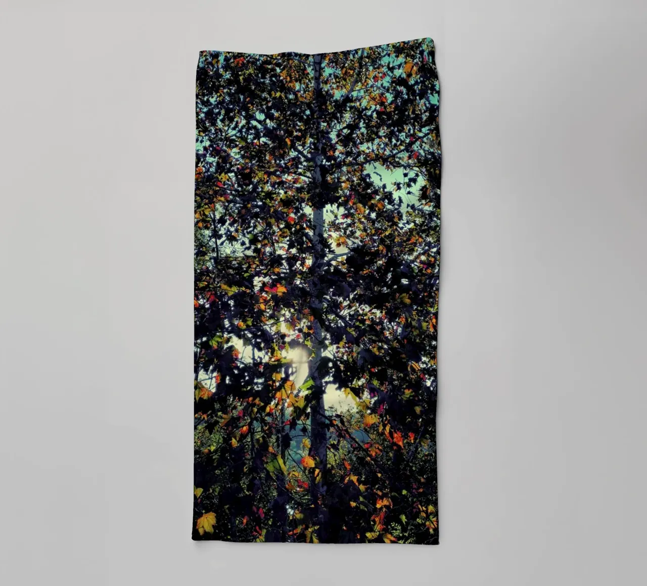 Autumn Language towel by Angelo Cerantola