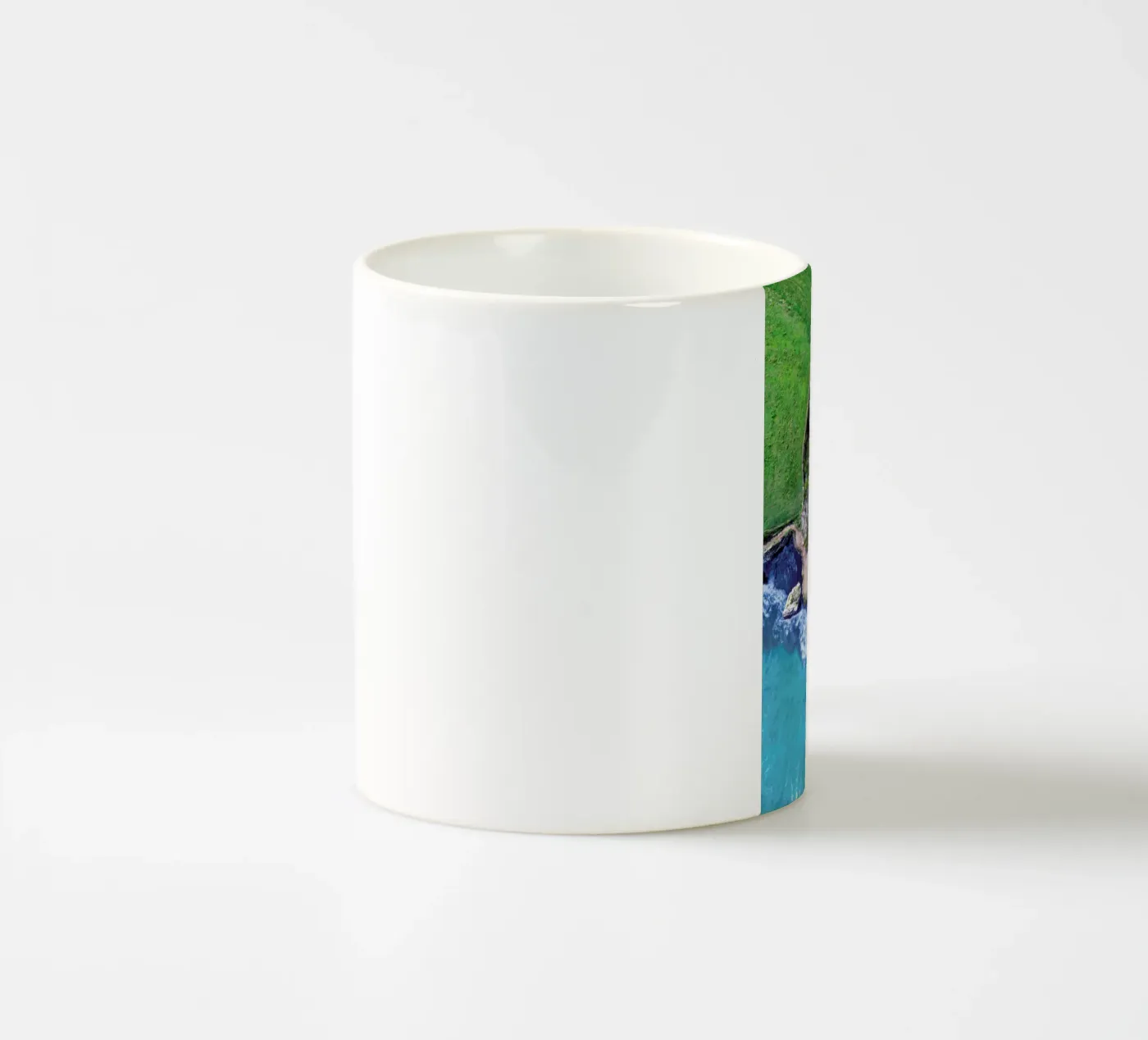 Catedrales ceramic mug by ROBERTO H