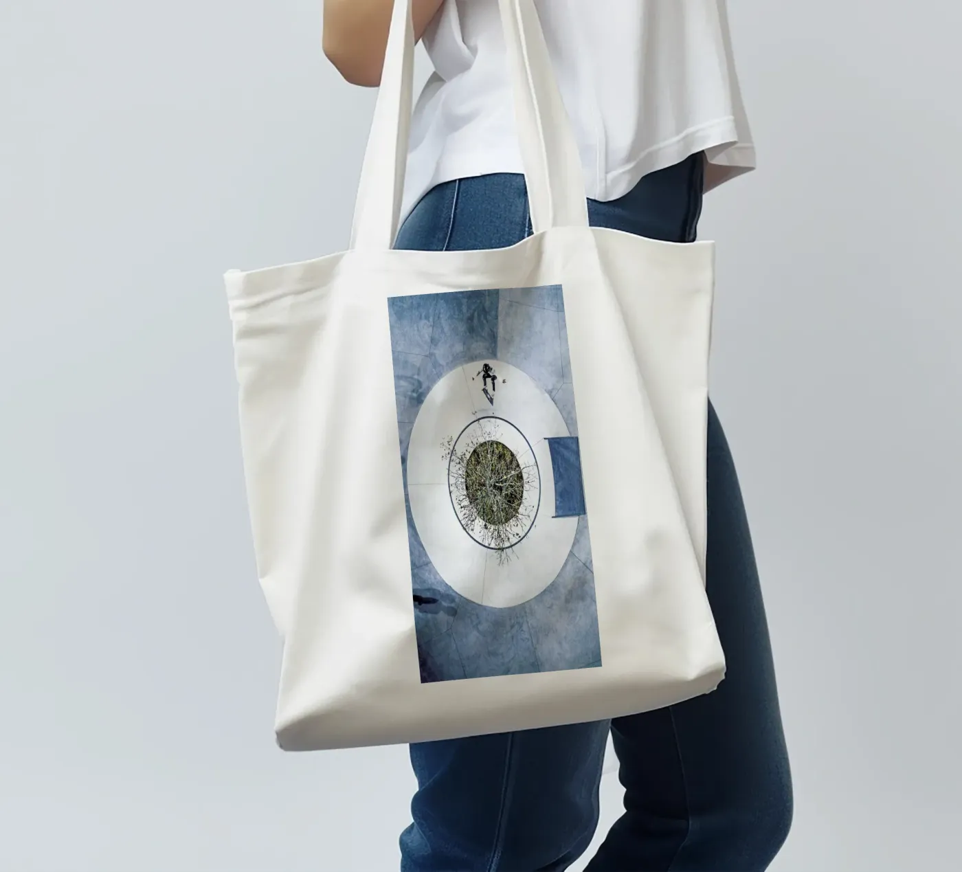 Gravity tote bag by ROBERTO H